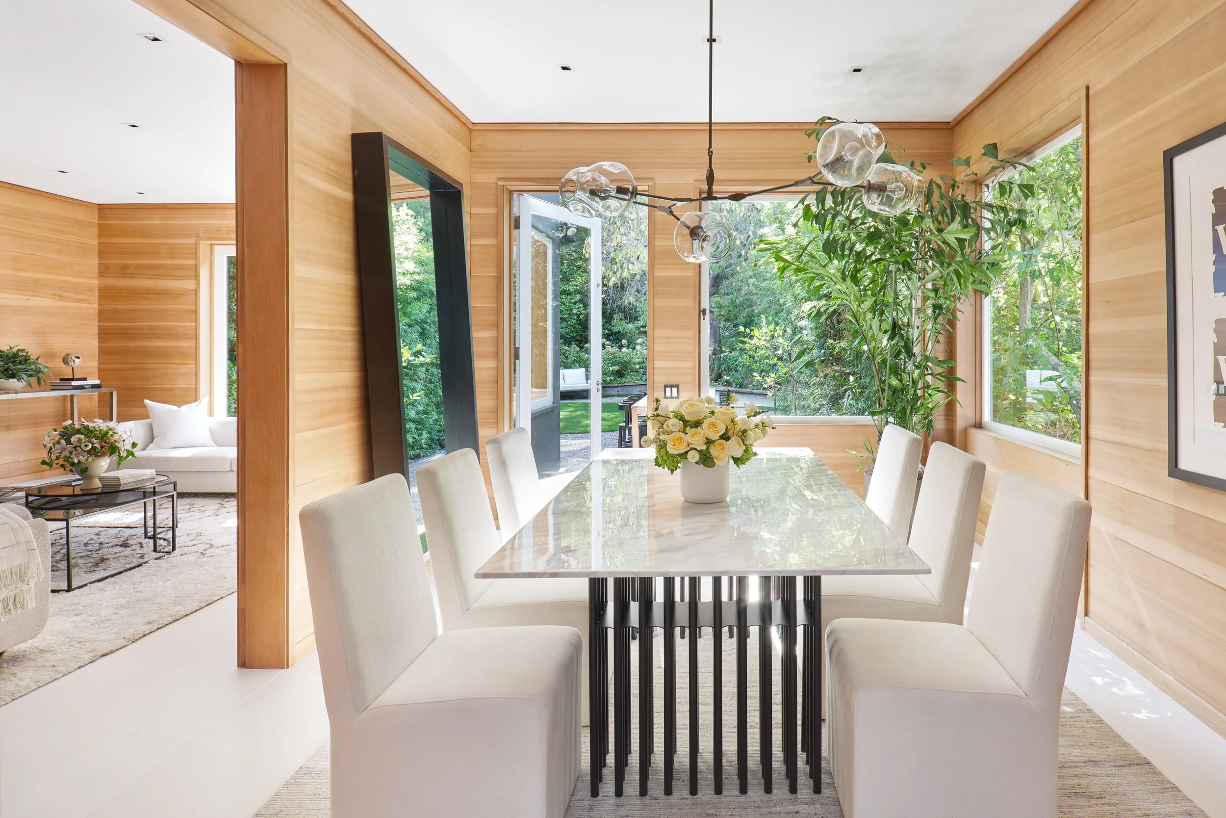 1641Green_Dining_01.jpg