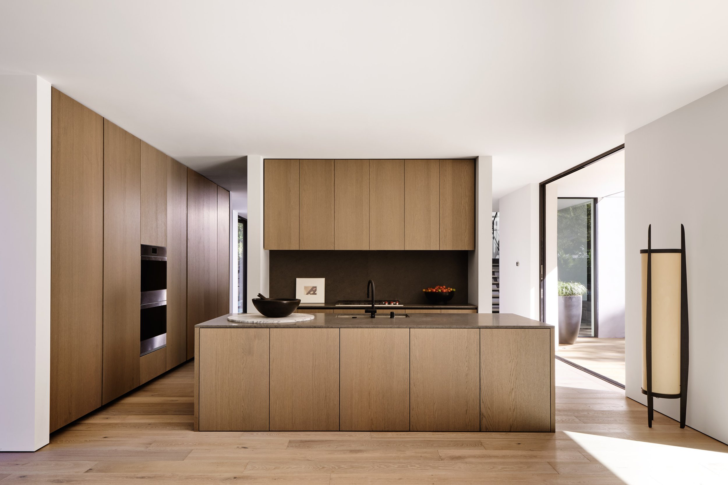 10Atherton_Kitchen_01.jpg