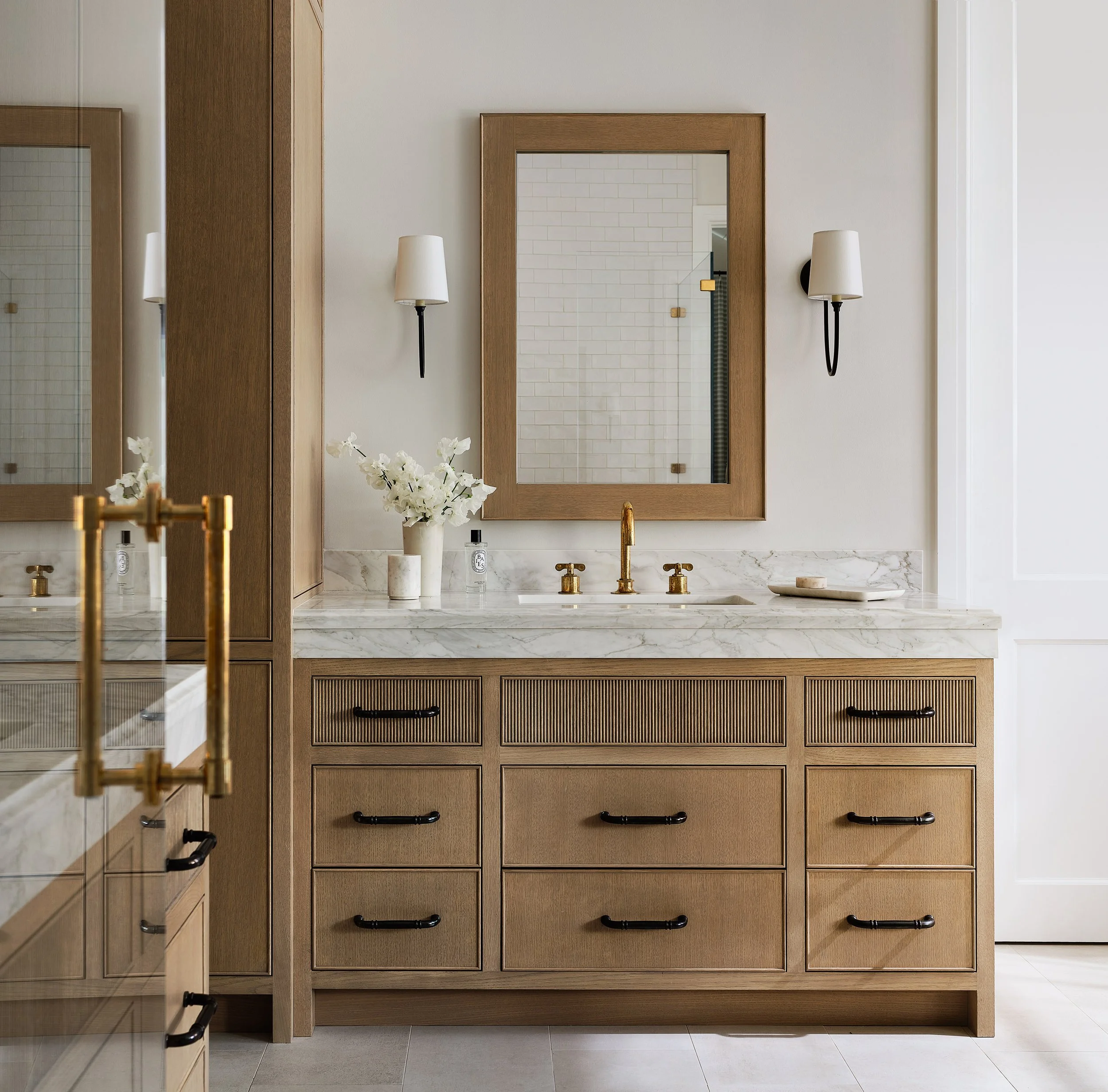 1725Oakdell_PBath_02_v2.jpg