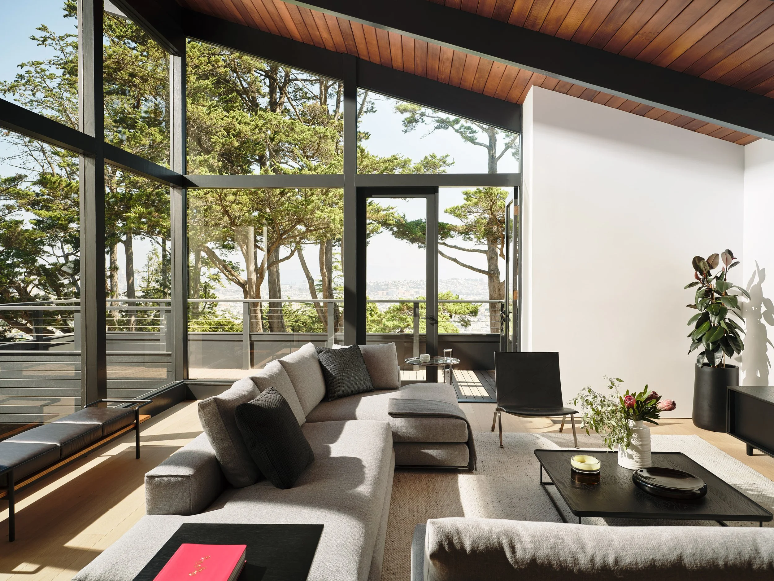 185Beacon_Living_02.jpg