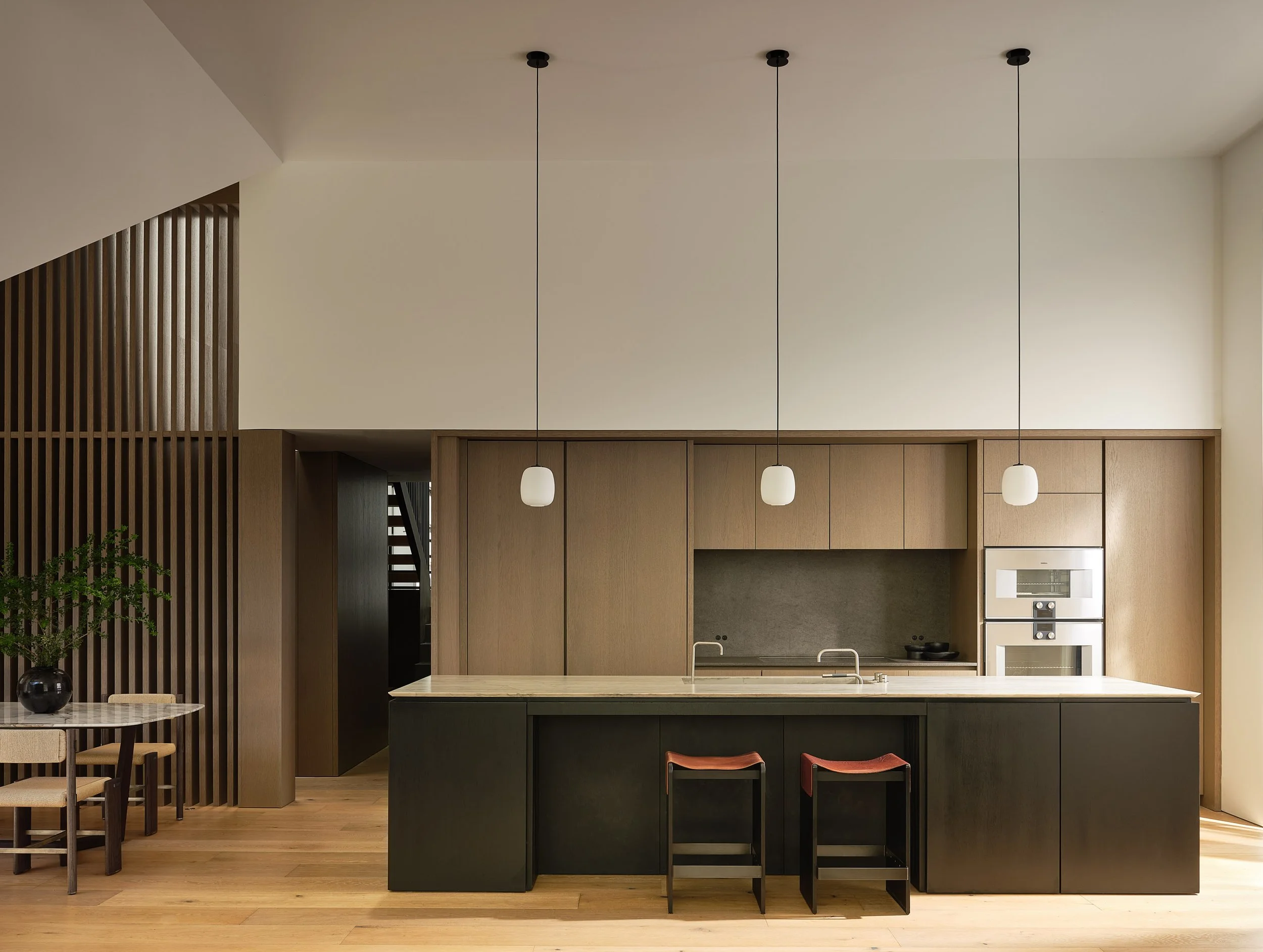 85Bates_Kitchen_01.jpg