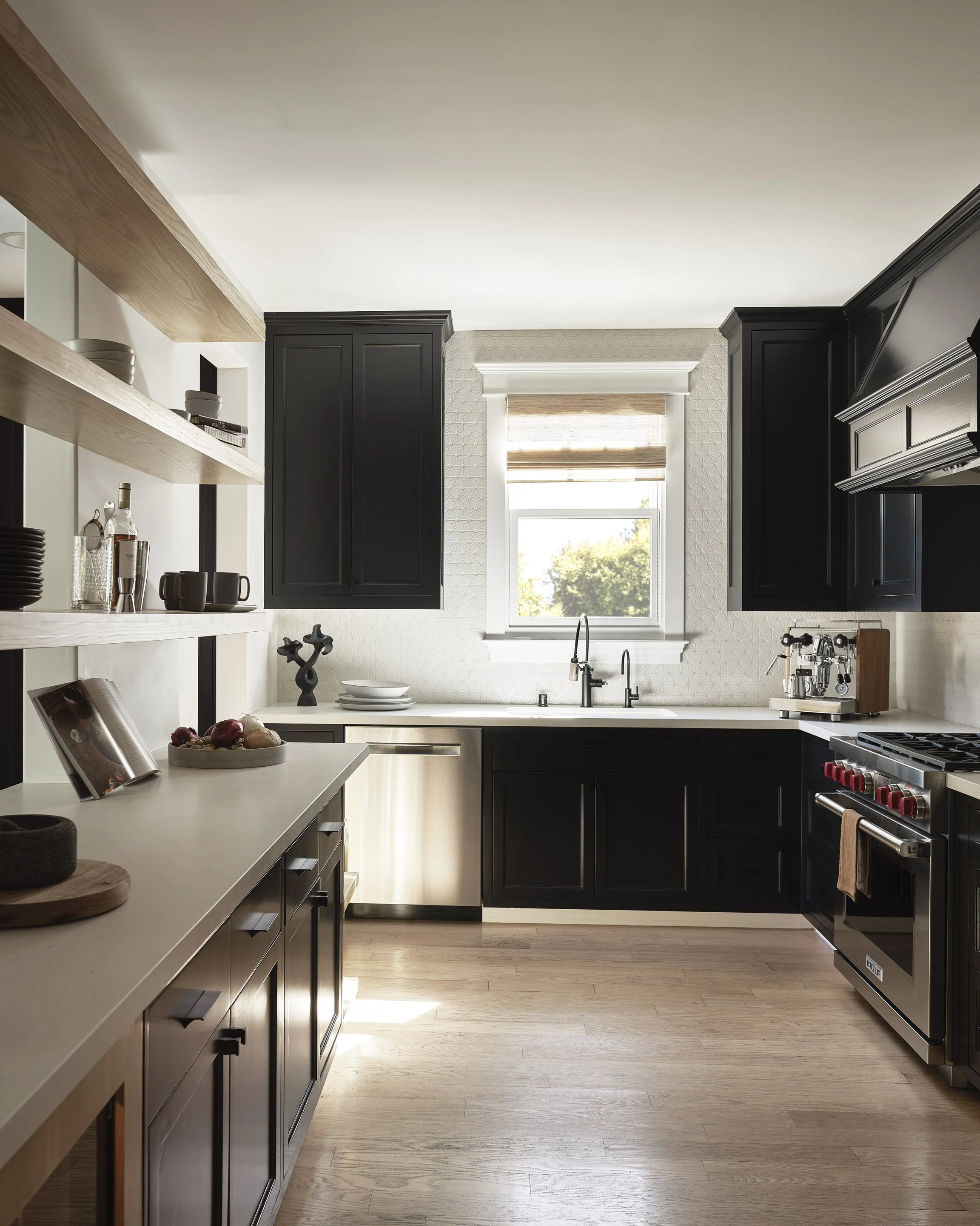 69Walnut_Kitchen_01.jpg