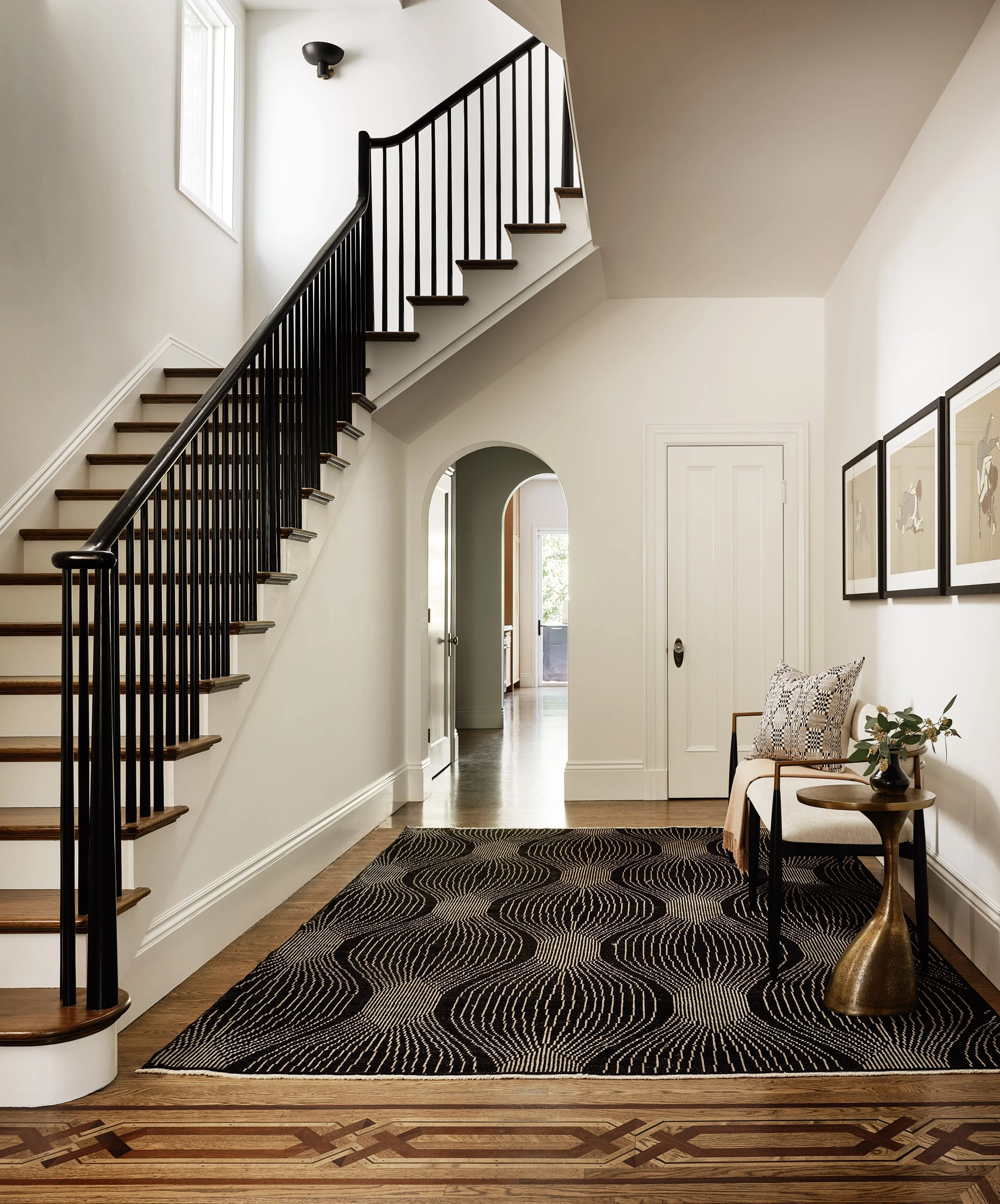 54_6thAve_Entry_03.jpg