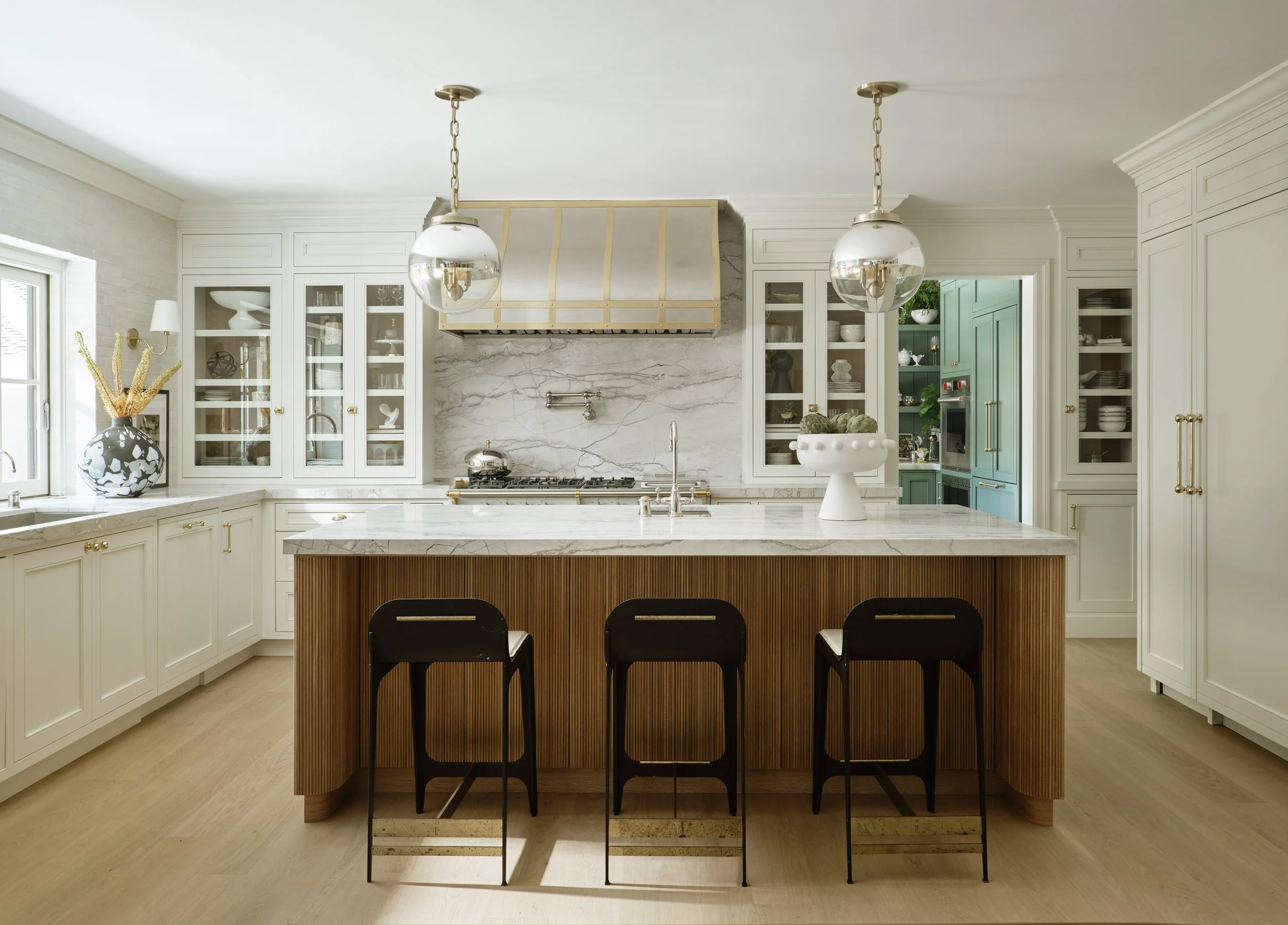 1001HermosaWay_Kitchen_02.jpg