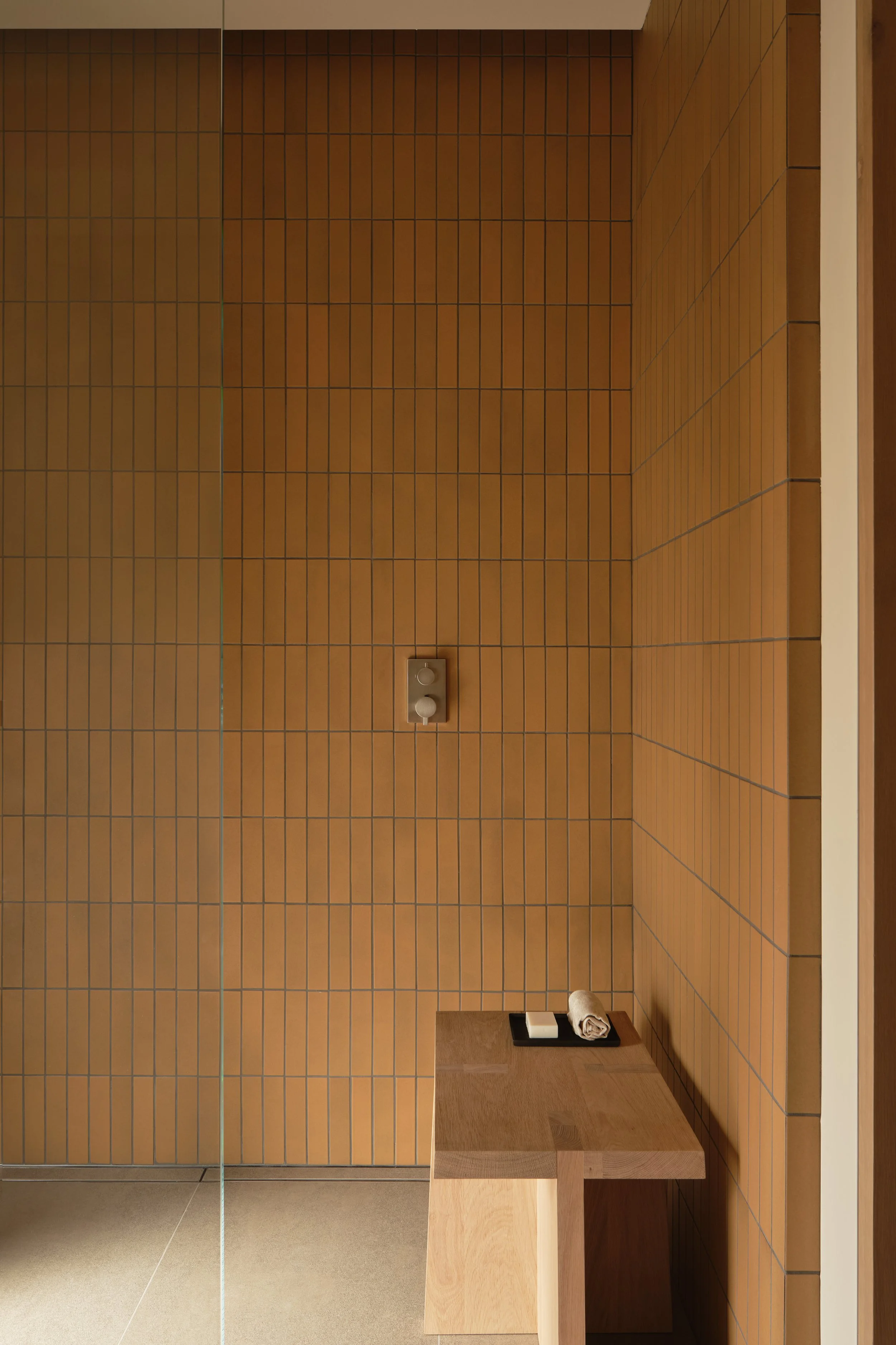 GreenValley_Shower_01.jpg