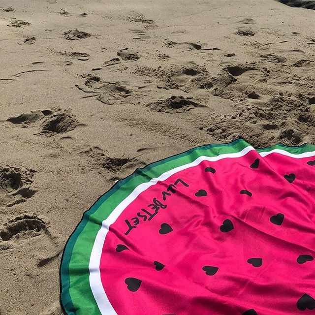 Soaking in every last bit of summer. 🌊