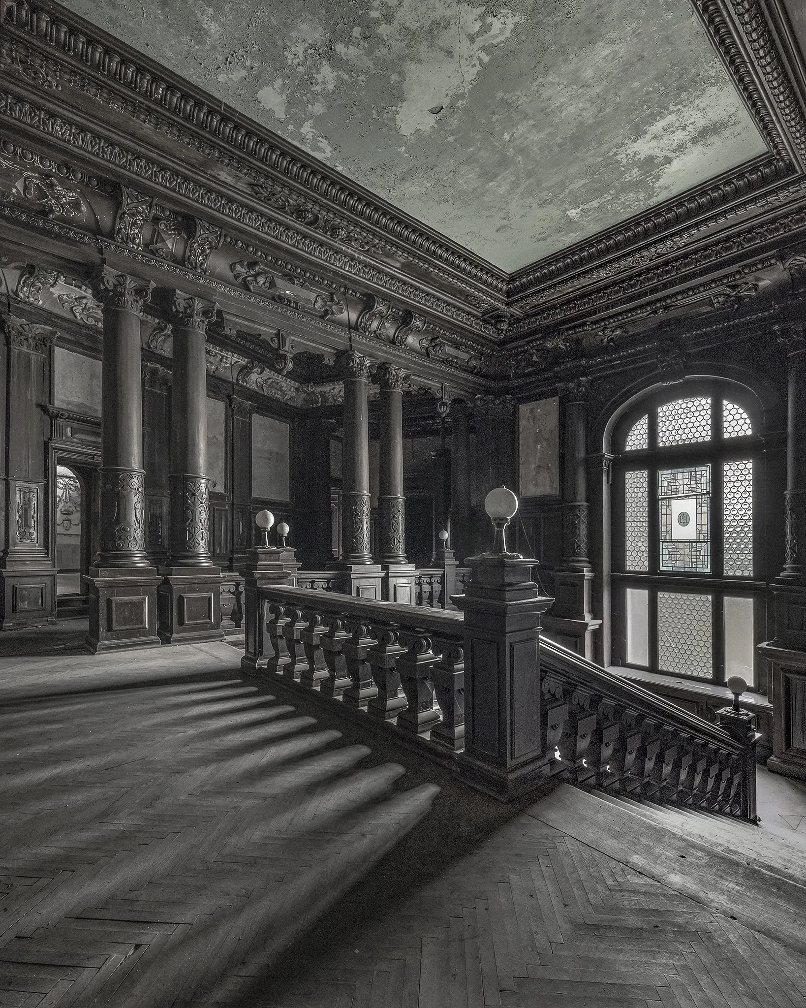 Abandoned Nordic, Palac B, Poland 4.jpg