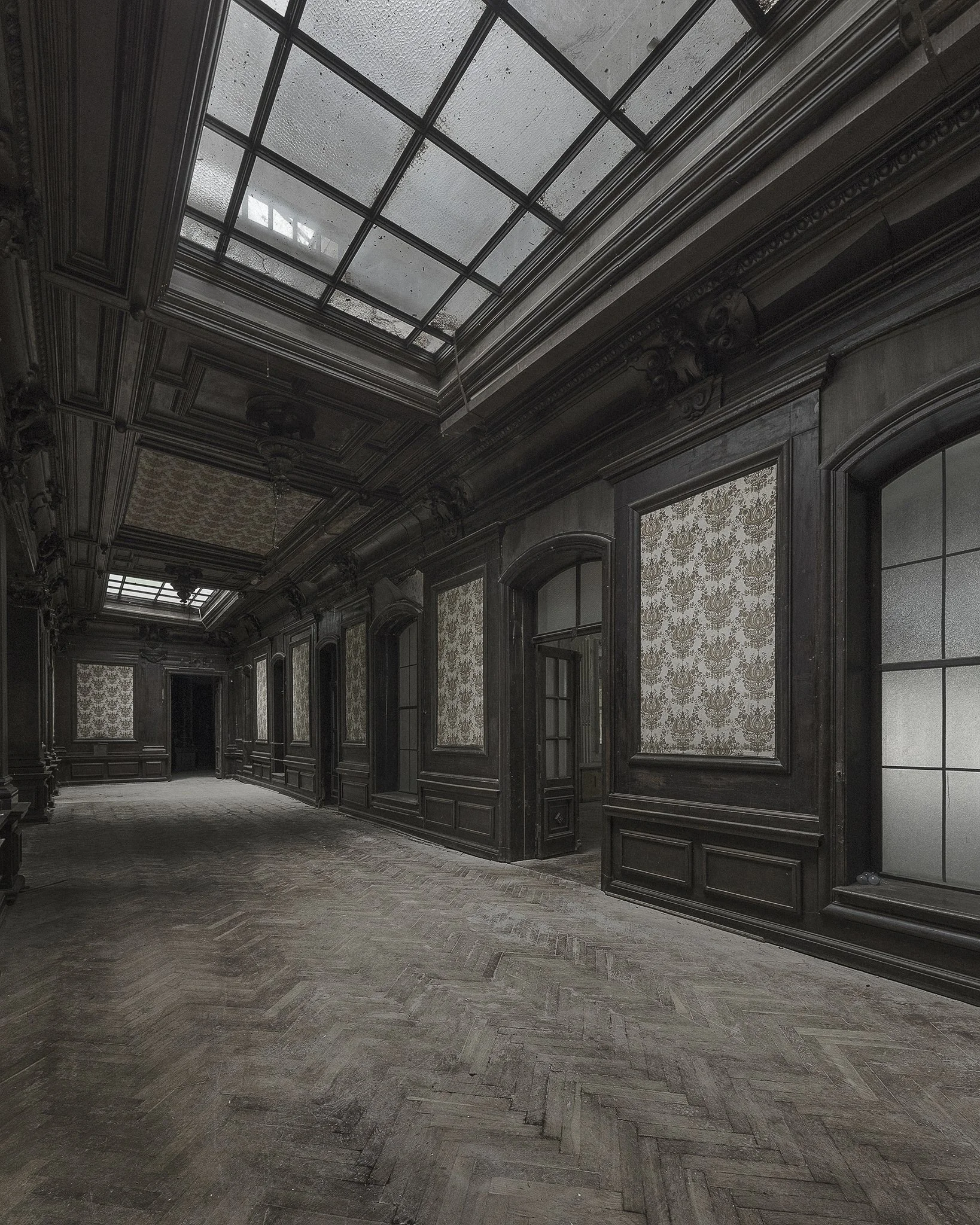 Abandoned Nordic, Palac B, Poland 7.jpg