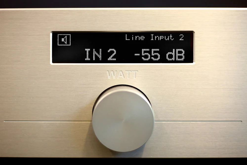 AUDIONET WATT integrated amplifier display