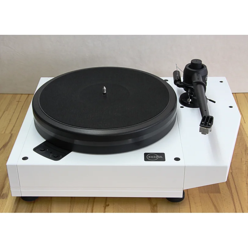 Kuzma Turntables-11.jpg