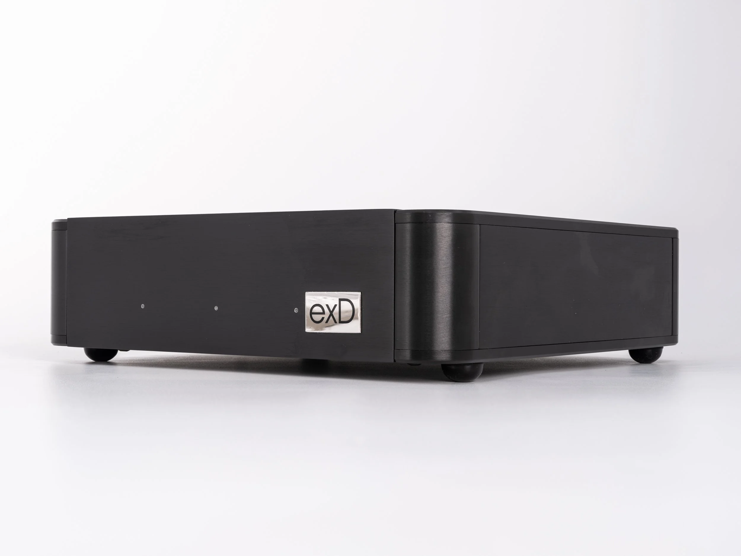 exD Konnet Network Switch-6.jpg