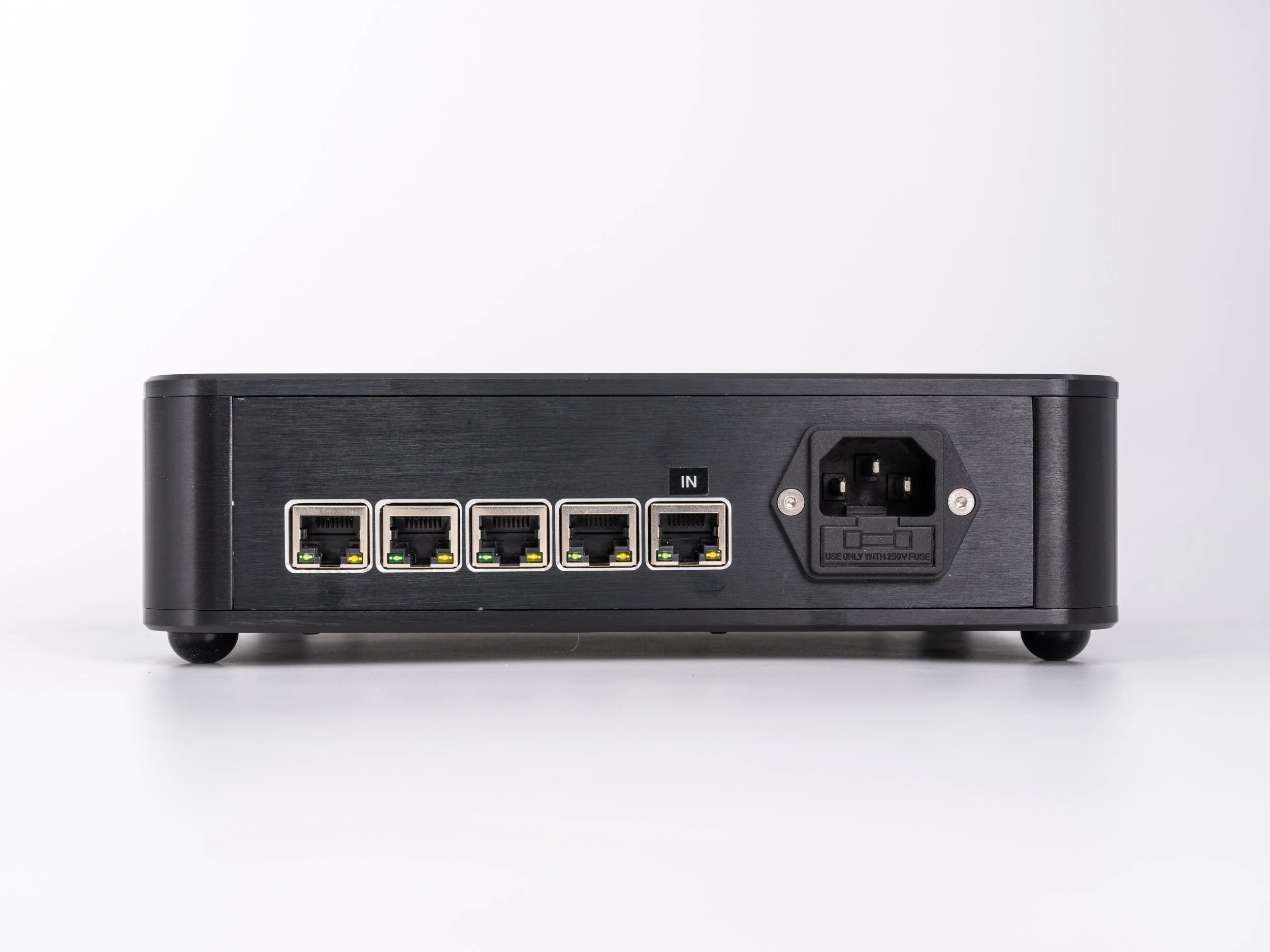 exD Konnet Network Switch-14.jpg
