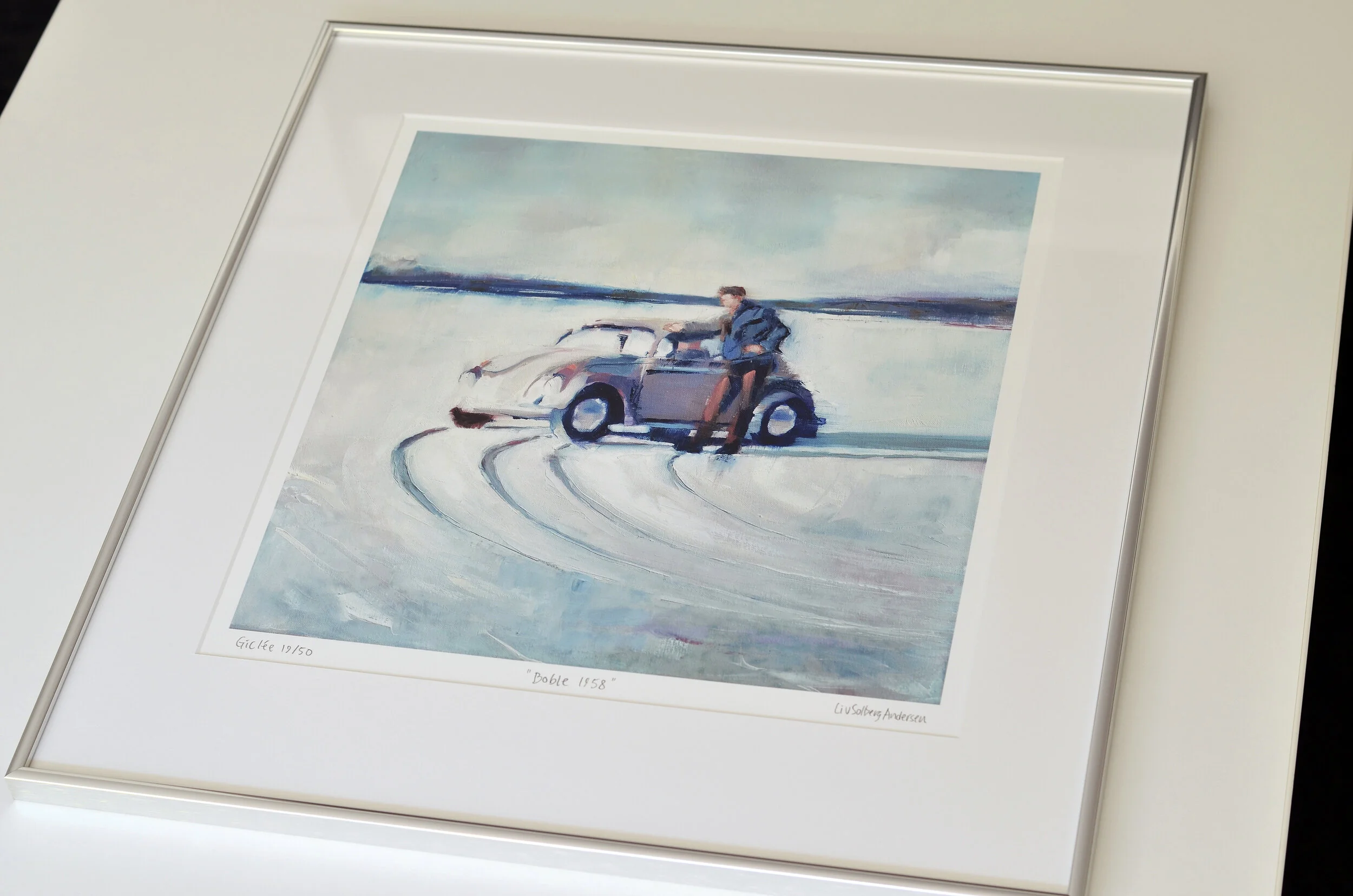 Boble innrammet på bord.jpg