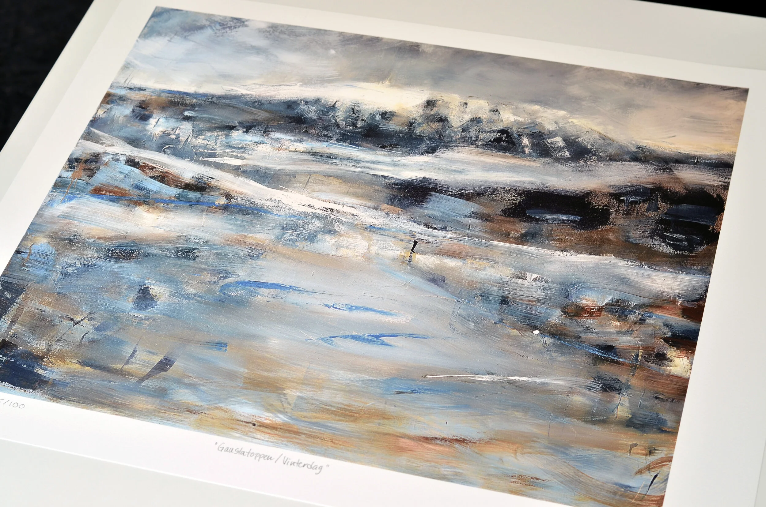 Vinterdag-på bord 2.jpg