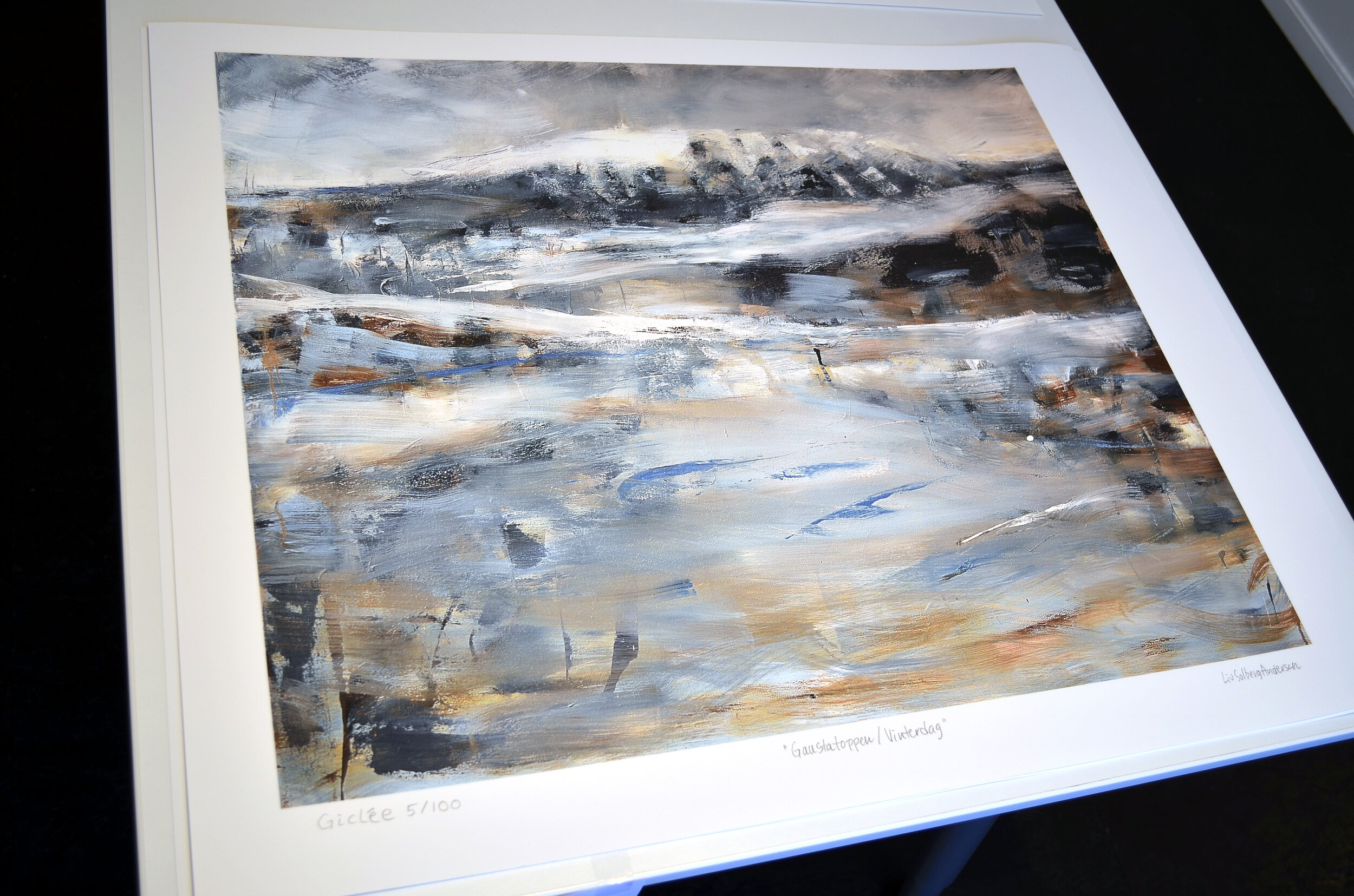 Vinterdag-på bord1a.jpg