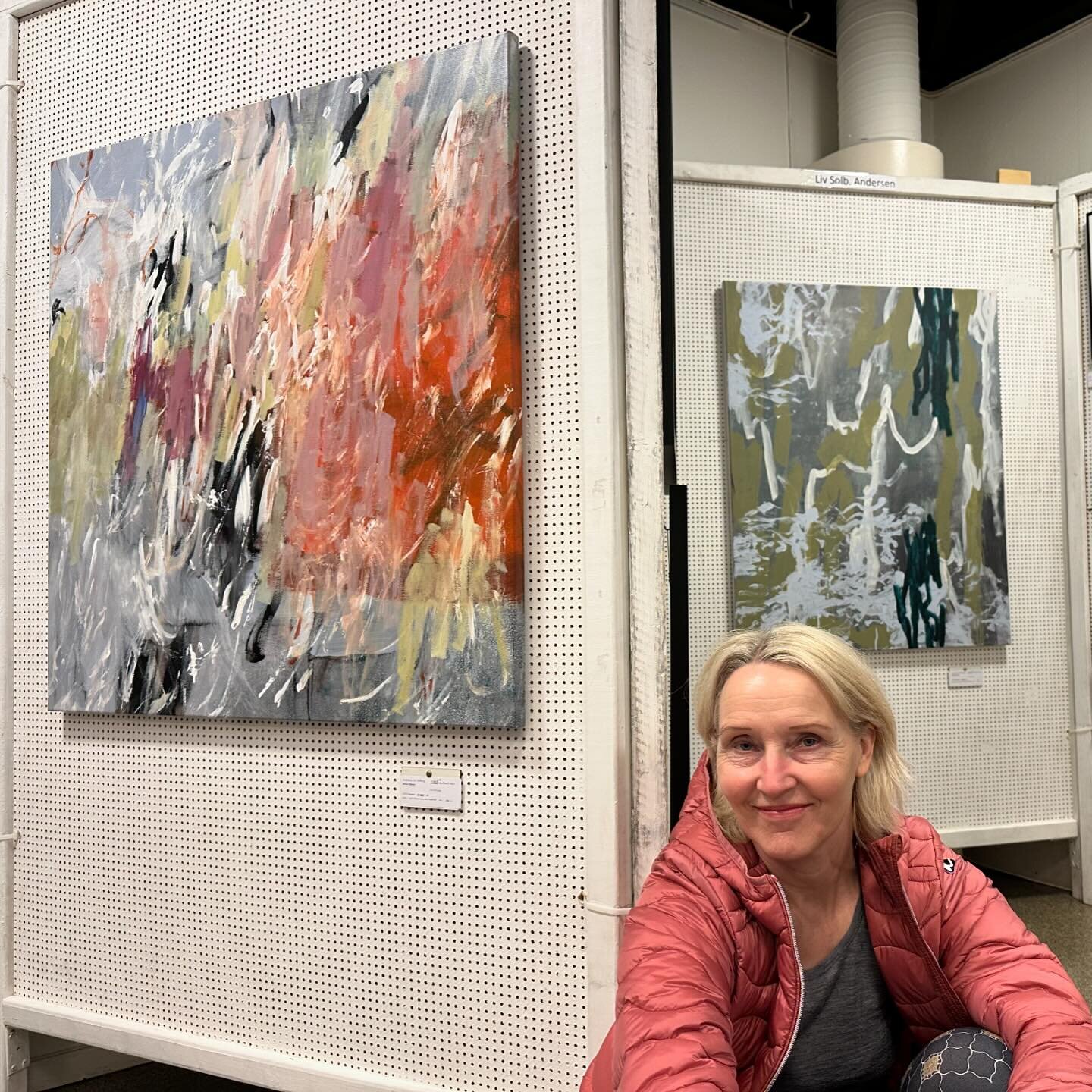 Har med fire bilder til utstilling p&aring; Stoppestedet Lilleaker i helgen #lionslilleaker 
Deretter @nationaltheatret med &laquo;Bes&oslash;k av gammel dame&raquo; av Friedrich D&uuml;rrenmatt. 

#kunstutstilling #artexhibition #lilleaker #national