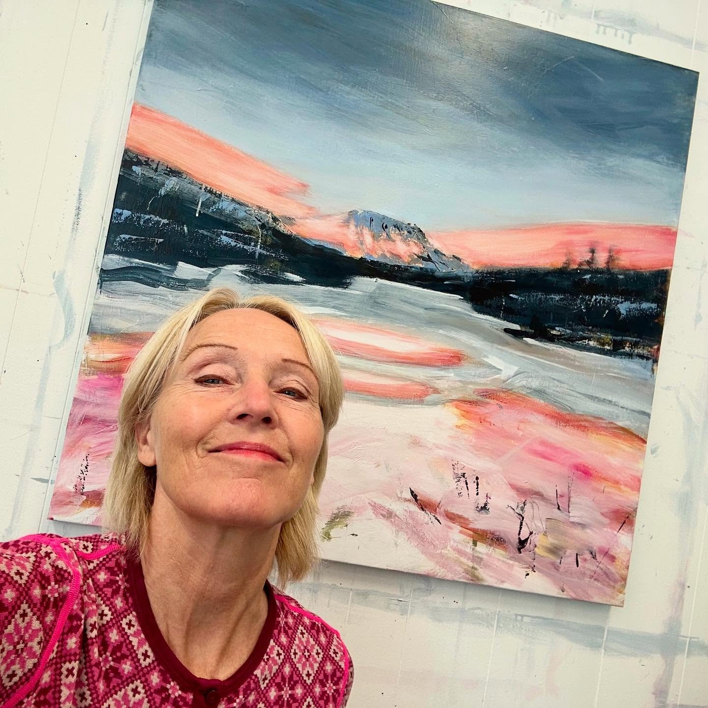 Sommermaleri 

#gaustatoppen #sommermaleri #rosa #pinkpainting #summervibes #sommer #gaustatoppen #artwork #artist @livsolbergandersen