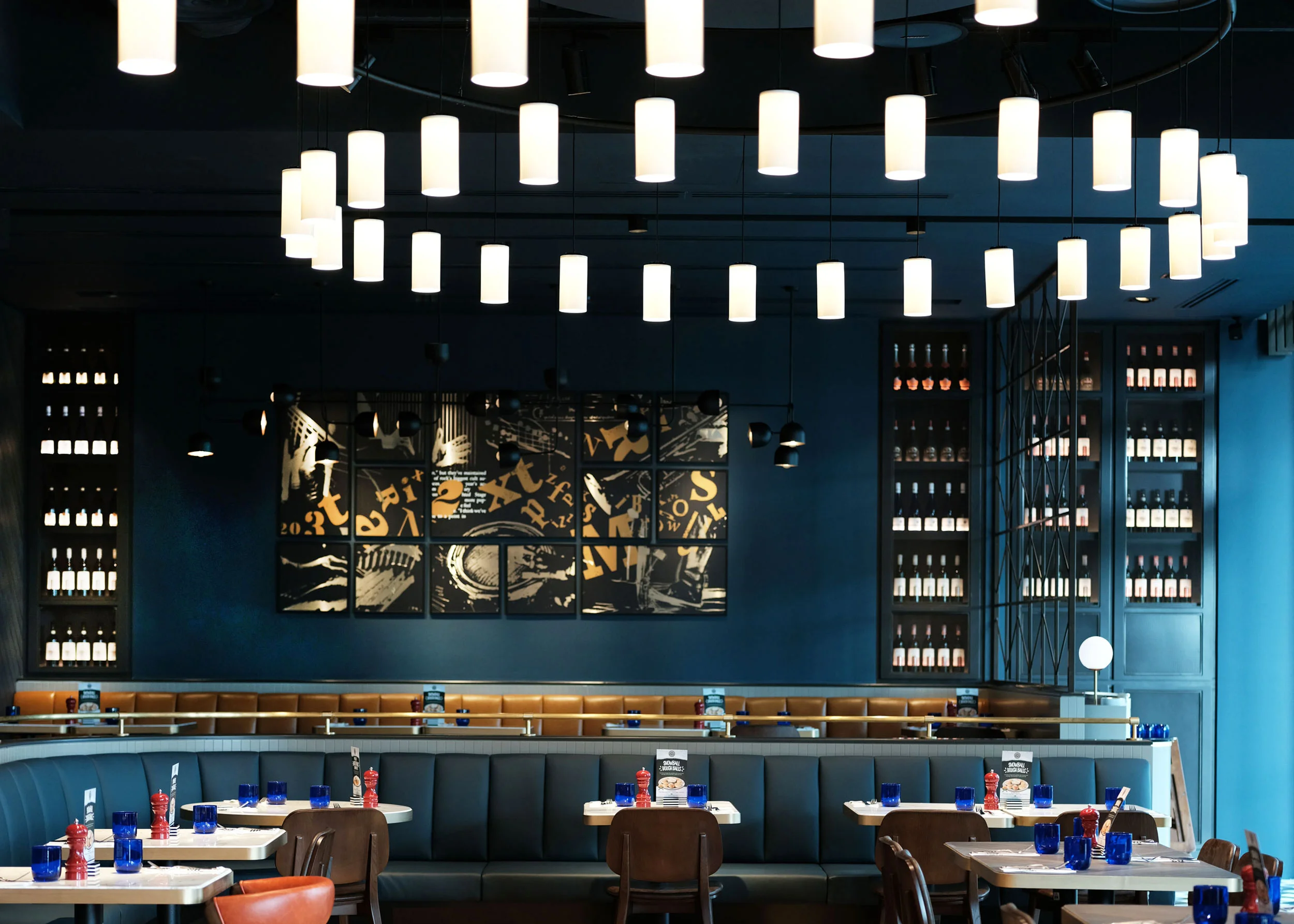 Rockett_Studio_Restaurant_Interior_Design_Pizzaexpress_Marina_One_Singapore_1.jpg