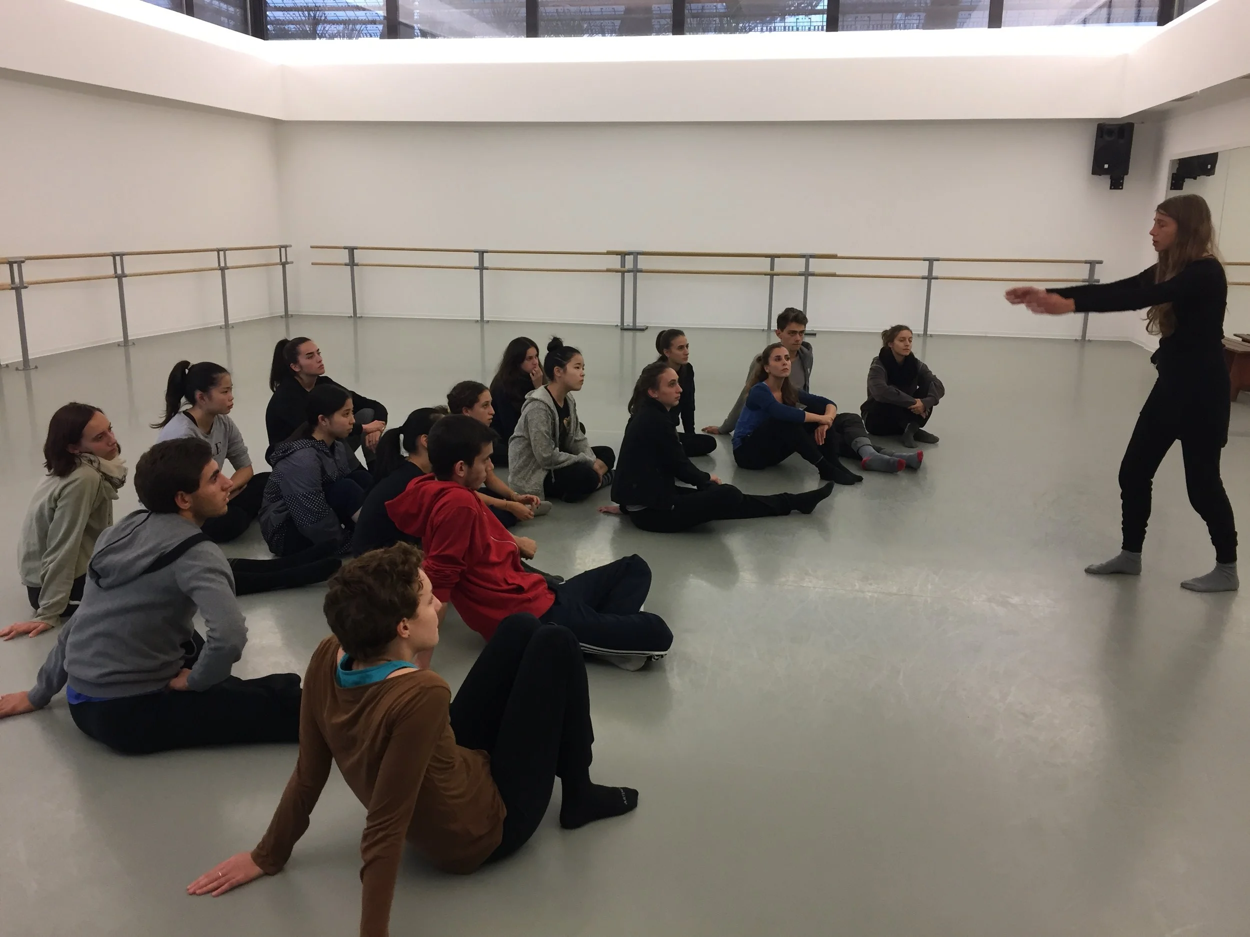 Atelier d'initiation au Soundpainting au studio de Mougins d'Audrey Vallarino avec les élèves de DNSP 2