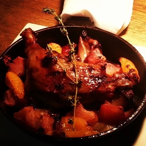 DUCK CONFIT WITH APRICOTS & PISTACCHIO