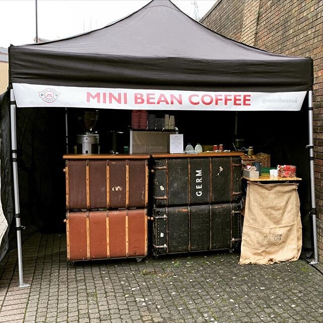 Chilly day on location last week, serving a wonderful Columbian Espresso from @jamesgourmetcoffee #craftservices #eventprofs #craftcatering #specialitycoffee