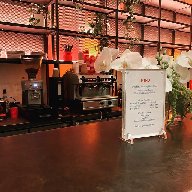 Have your own bar in a venue? Mini Bean can build a cafe in any surroundings. Supporting a stills shoot today with craft @studiospacesldn #craftservices #craftcatering #eventcoffee #specialitycoffee