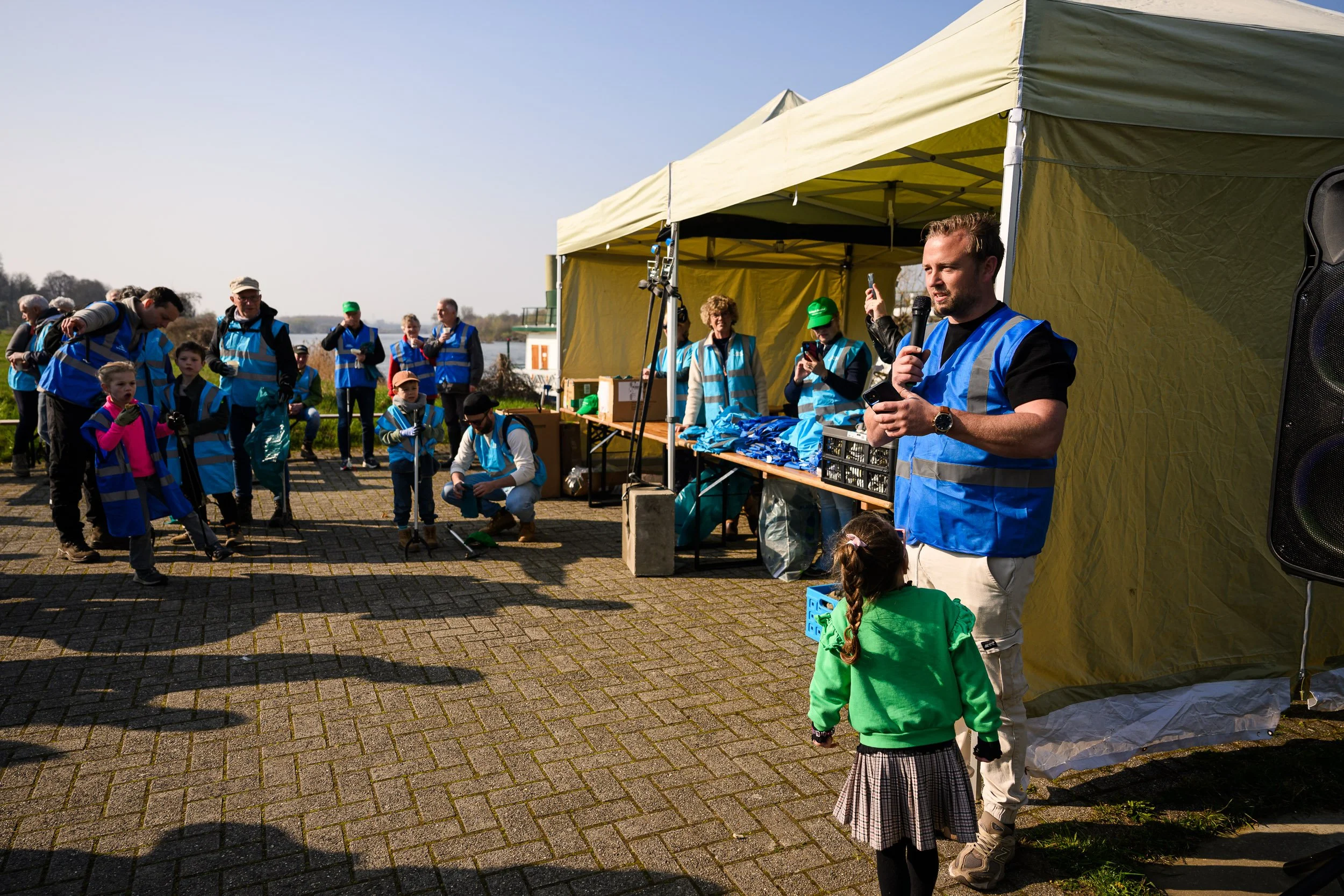 Maas Cleanup Day (LR)-16.jpg