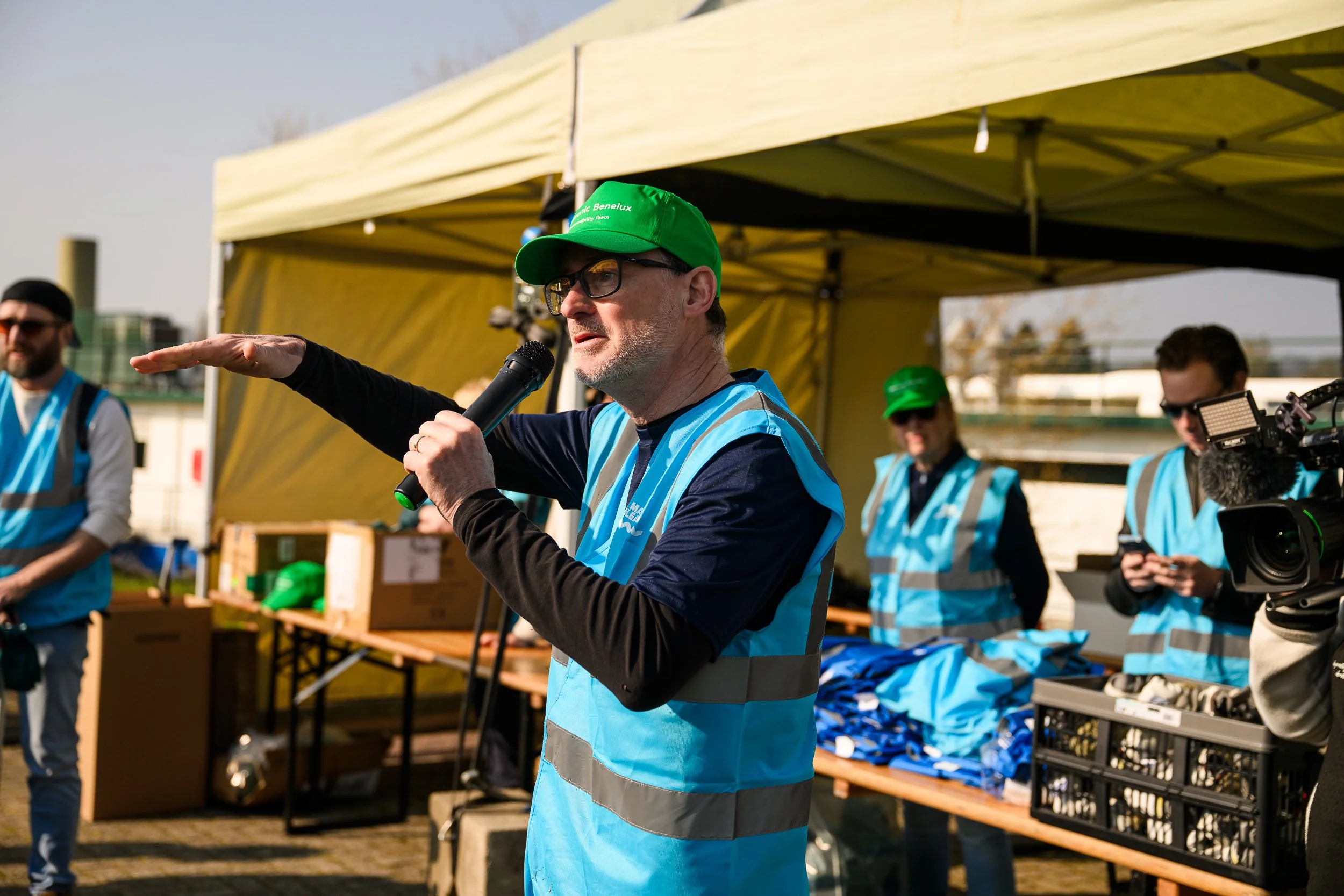 Maas Cleanup Day (LR)-19.jpg