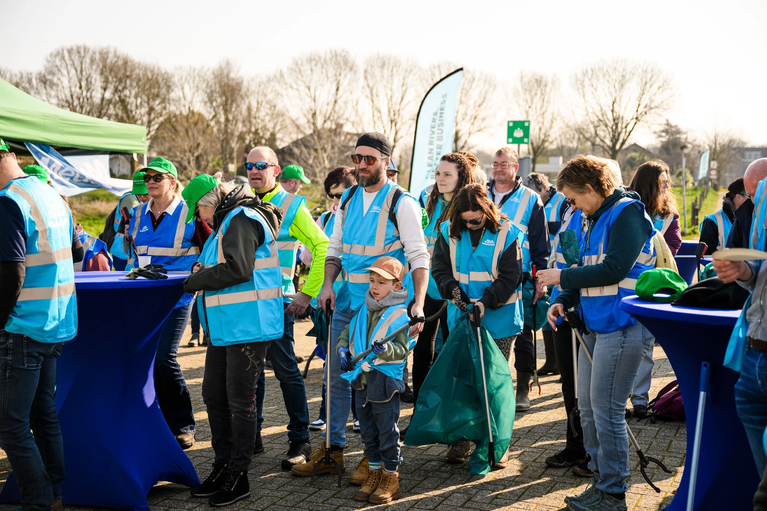 Maas Cleanup Day (LR)-25.jpg