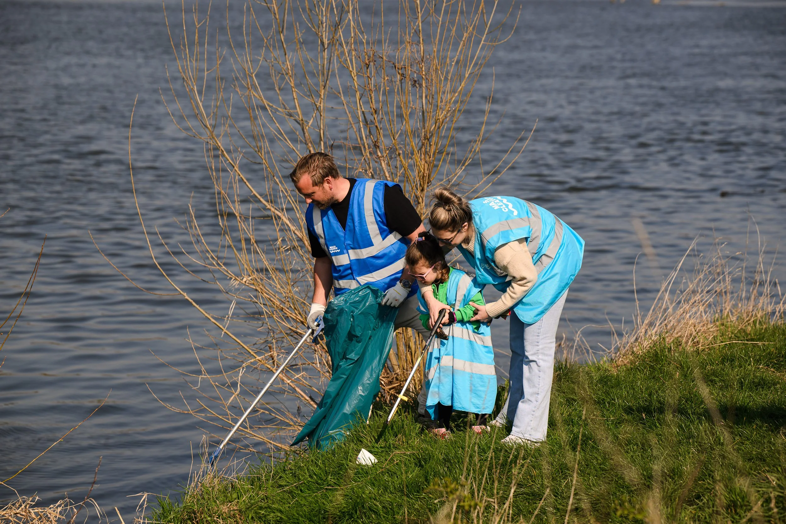 Maas Cleanup Day (LR)-57.jpg