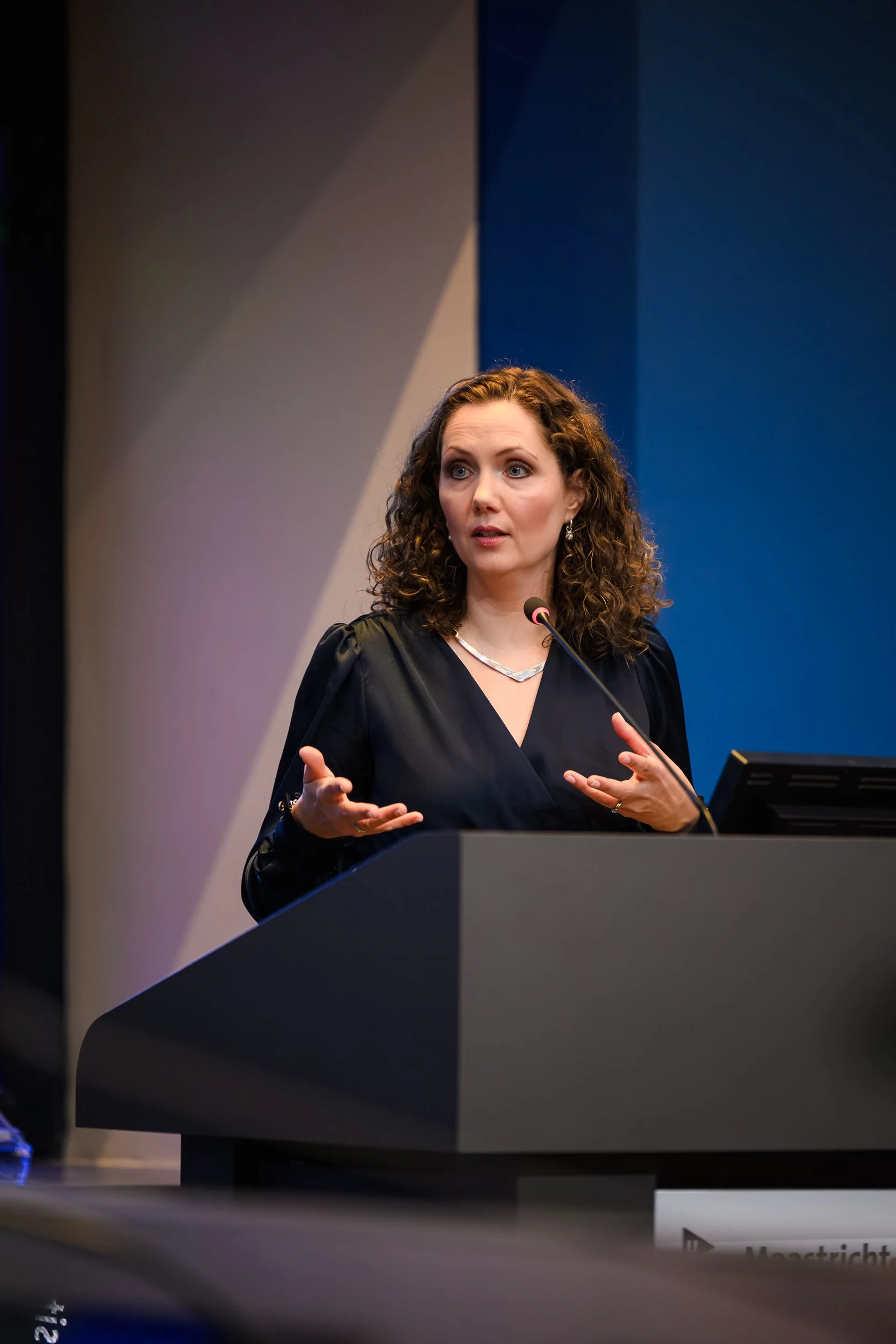 Promotie Dyllis van Dijk (LR)-38.jpg