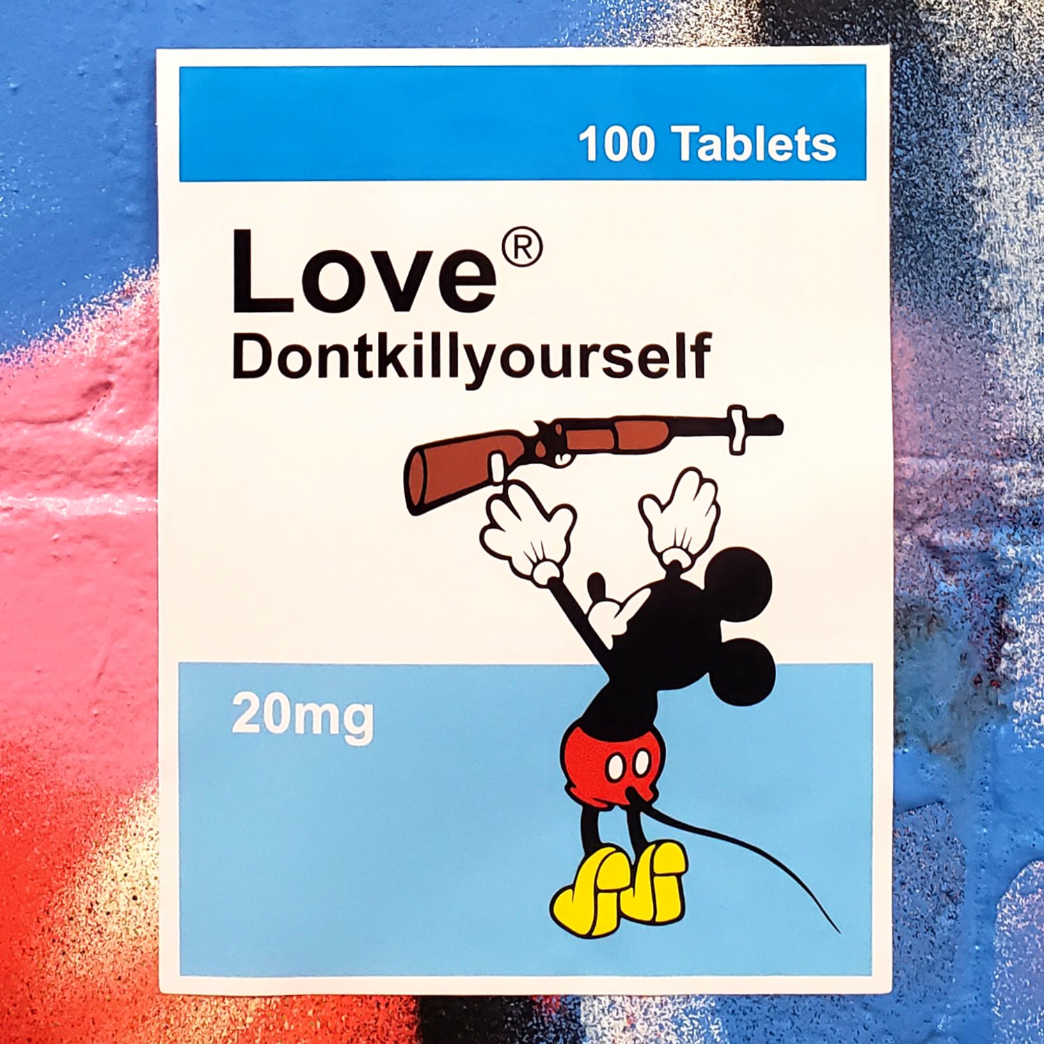 love_mickey.jpg