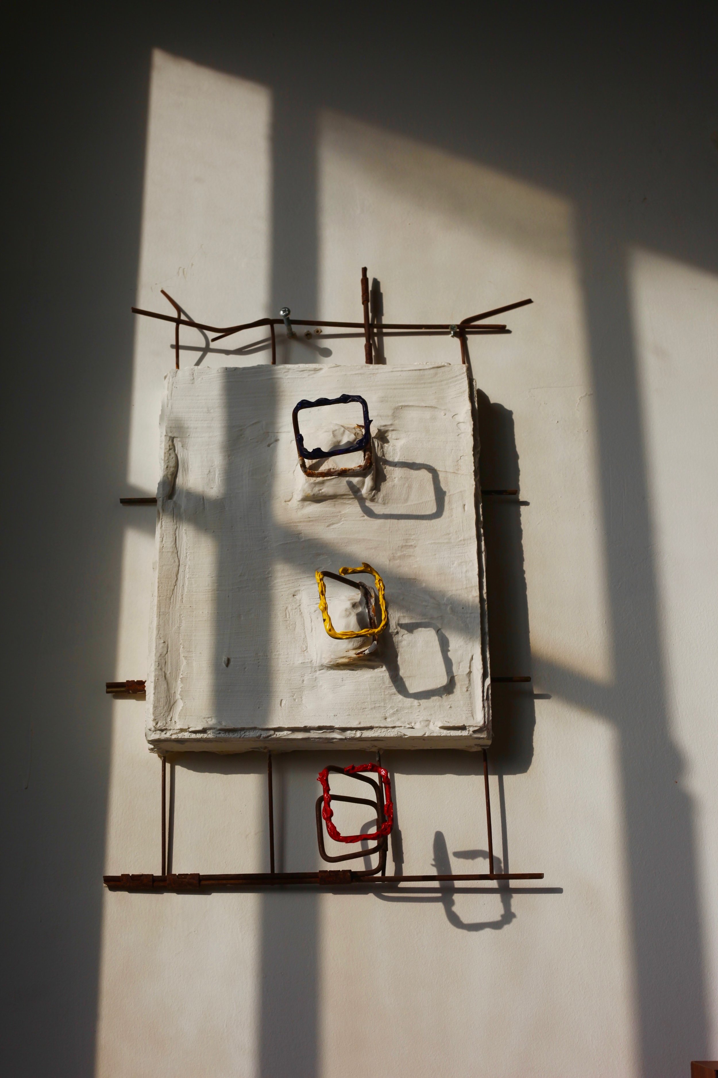 Object#2, oils on metal, plaster and acrylic paint, 30x45x15cm