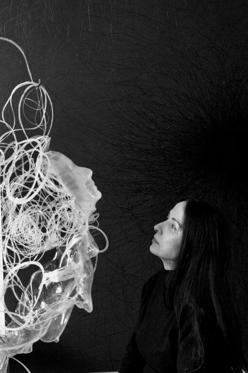 Dreaming of Schrodinger’s Cat, 2016 in light and plastics. Image courtesy of Maria Katsika: www.marinetanguyart.com