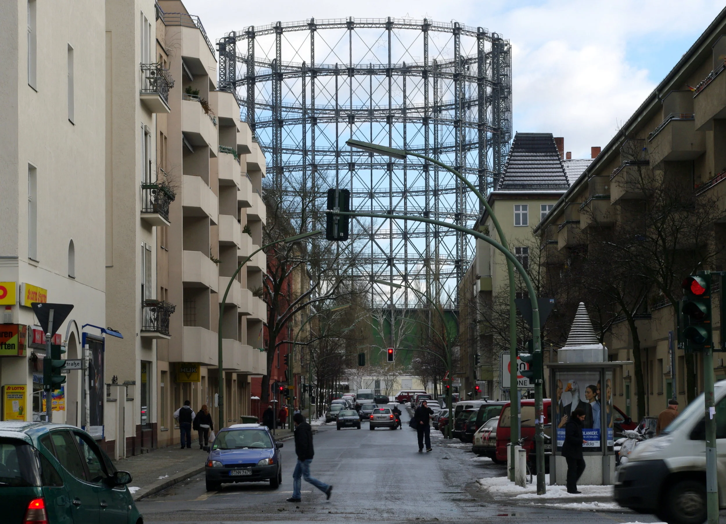 The view from Albertstraße in Schöneberg, Winter 2009. (Photo: Dirk Ingo Franke, via Wikimedia Commons )