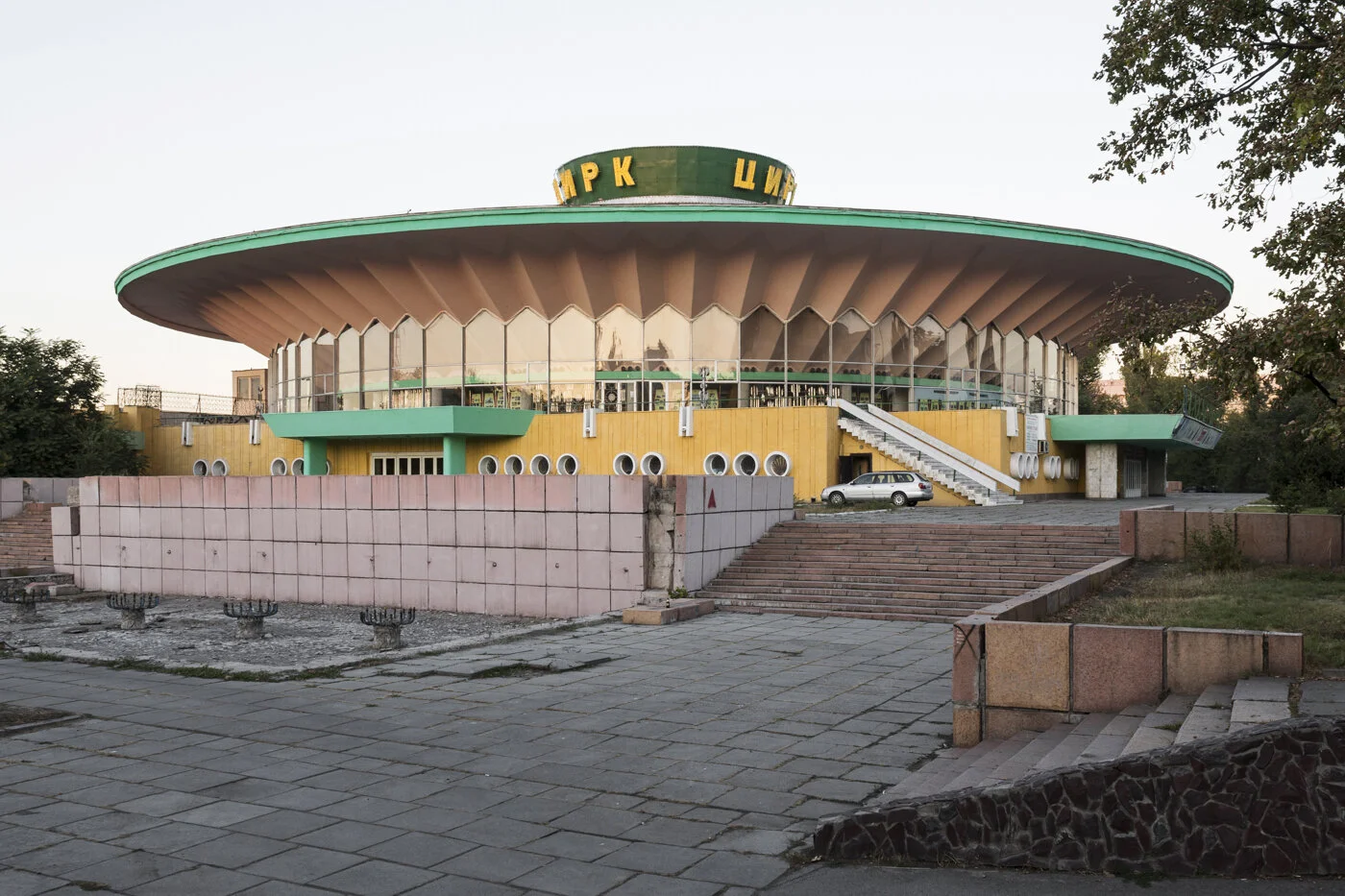 Circus, by L. Segal, I. Shadrin, D. Leontyev, V. Mironovich and A. Nezhurin (1976). Bishkek, Kyrgyzstan. Photo: Stefano Perego.