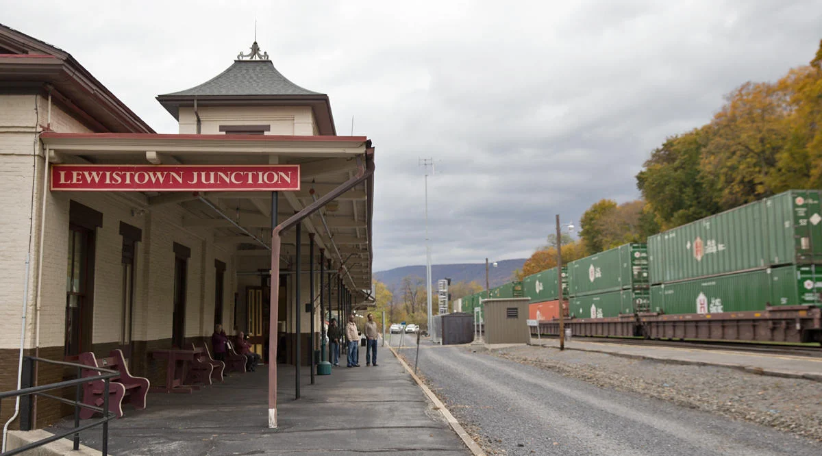amtrak_western_pa_service_03__1_.jpg