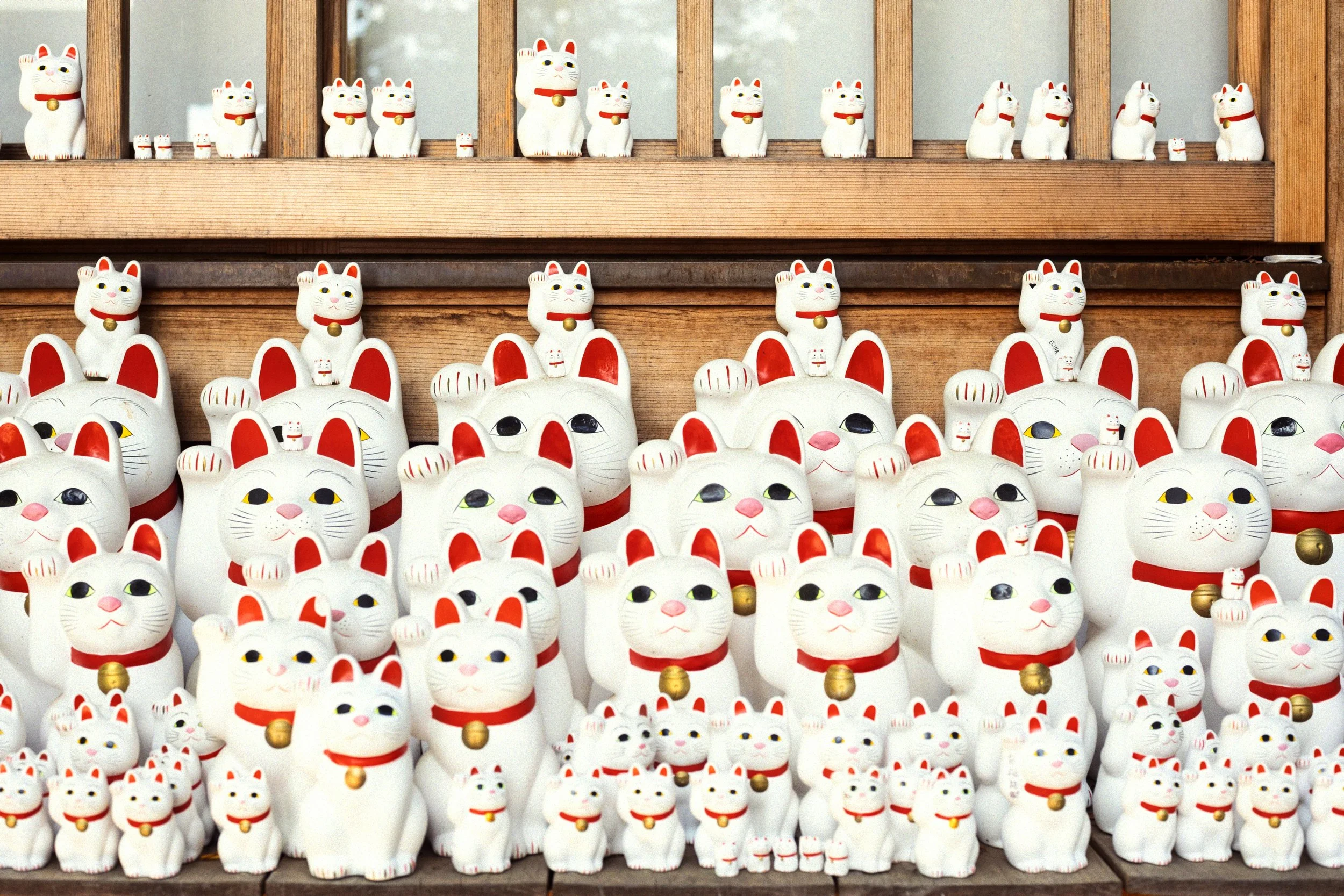 ManekiNeko_Setagaya.jpg