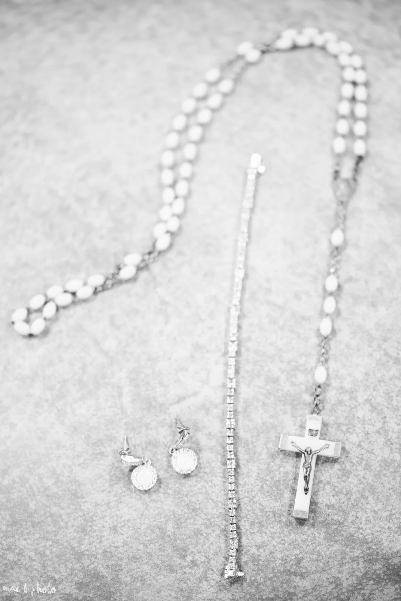 Mary Catherine & Chad's Elegant and Intimate Country Club Wedding at Squaw Creek in Youngstown Ohio by Mae B Photo-22.jpg