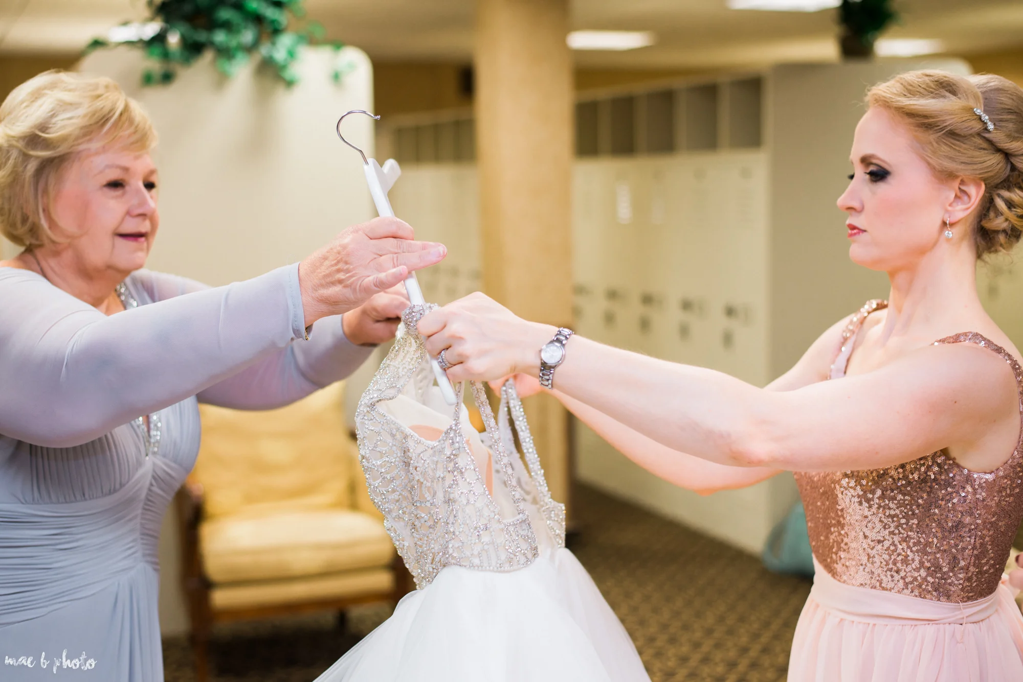 Mary Catherine & Chad's Elegant and Intimate Country Club Wedding at Squaw Creek in Youngstown Ohio by Mae B Photo-35.jpg