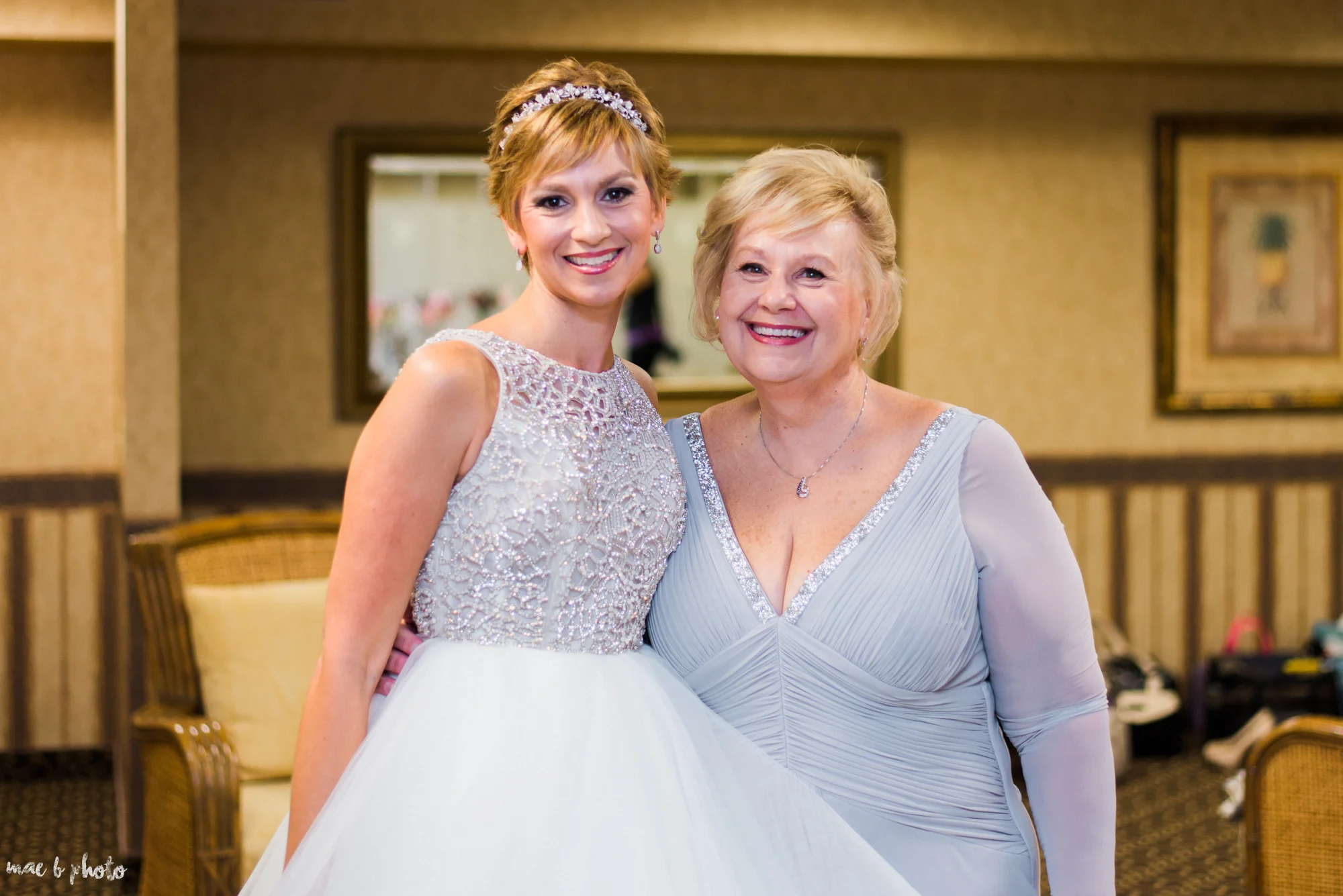 Mary Catherine & Chad's Elegant and Intimate Country Club Wedding at Squaw Creek in Youngstown Ohio by Mae B Photo-43.jpg