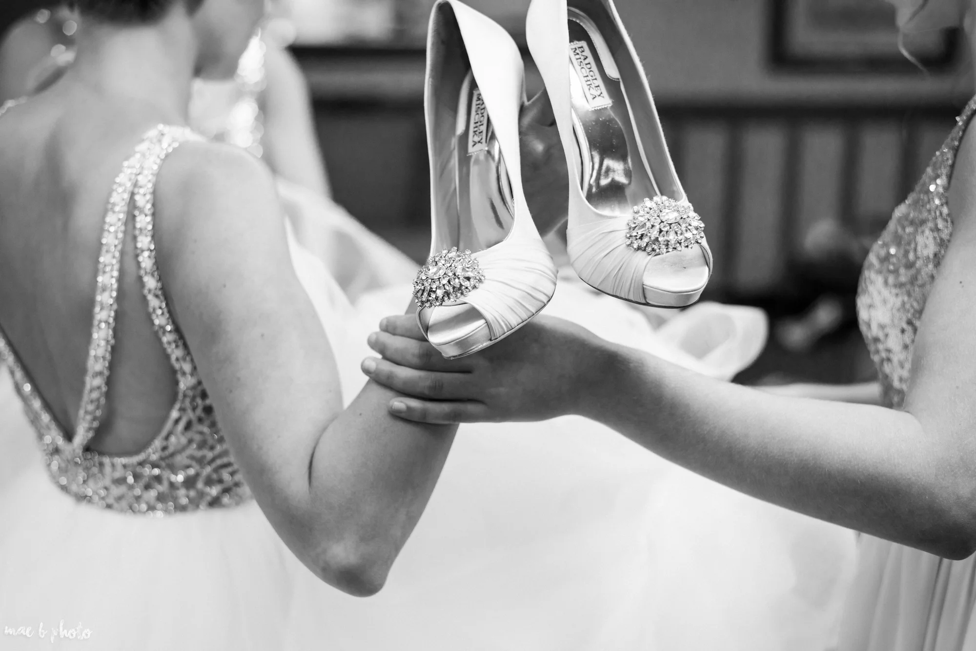 Mary Catherine & Chad's Elegant and Intimate Country Club Wedding at Squaw Creek in Youngstown Ohio by Mae B Photo-40.jpg