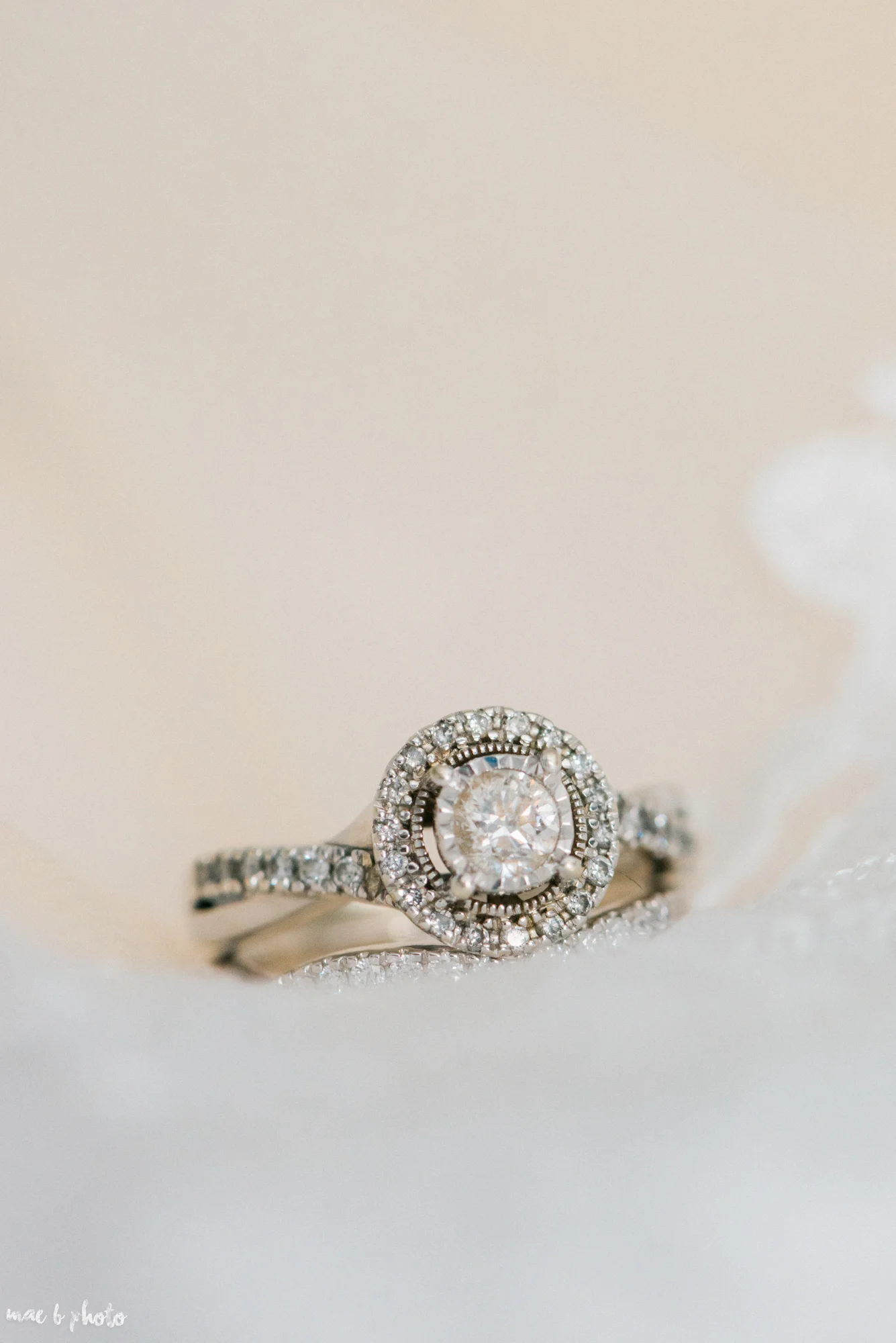 Sarah & Dustin's Rustic Chic Barn Wedding at Hartford Hill Winery in Hartford, Ohio by Mae B Photo-5.jpg