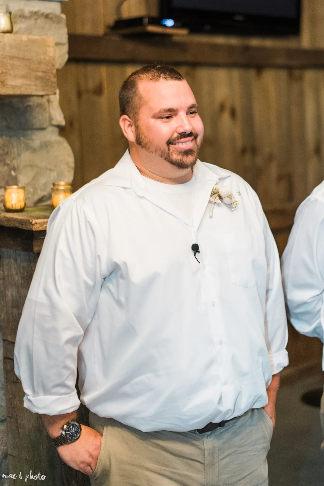 Sarah & Dustin's Rustic Chic Barn Wedding at Hartford Hill Winery in Hartford, Ohio by Mae B Photo-44.jpg