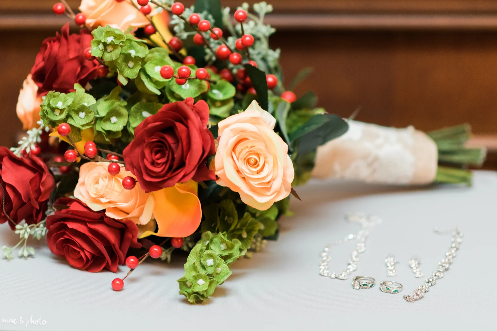 tracey and aaron's personal fall wedding at tiffany's banquet center in brookfield ohio_prep-5.jpg