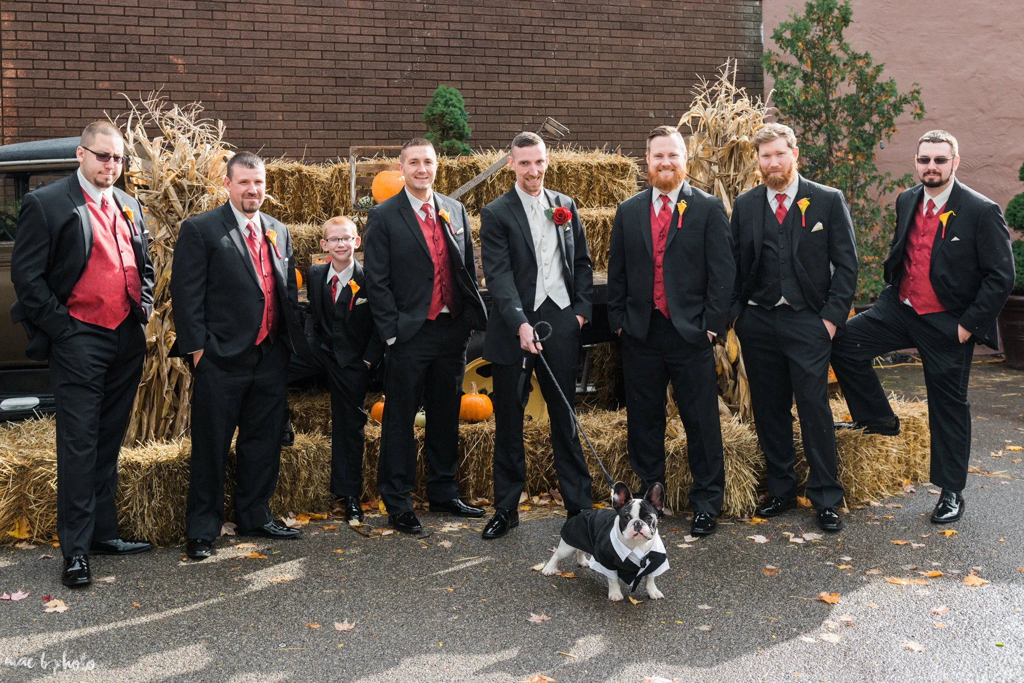 tracey and aaron's personal fall wedding at tiffany's banquet center in brookfield ohio-44.jpg