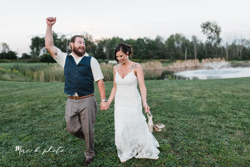 chelsea and jared's simple and elegant rustic barn wedding at my wish weddings in new springfield ohio photographed by youngstown wedding photographer mae b photo-145.jpg