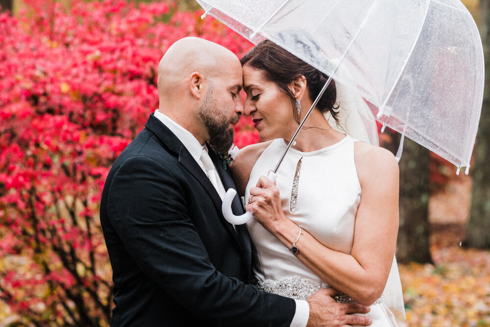 jason and renees simple rainy october fall wedding silver cinderella bridge in mill creek park in youngstown ohio and the grand ballroom at the avalon inn in howland ohio photographed by youngstown wedding photographer mae b photo-10.jpg