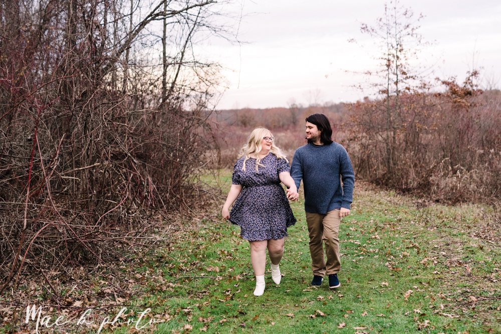 mae b photo youngstown wedding photographer downtown youngstown ohio engagement session mill creek park engagement session fall engagement session-47.jpg