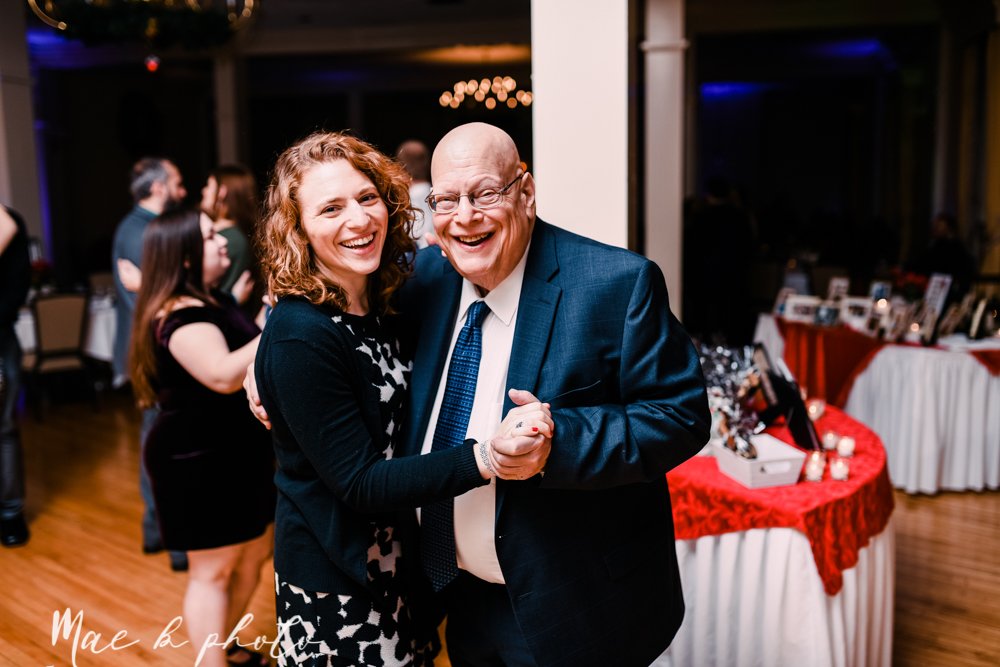 amanda and jim's festive winter holiday wedding at salem golf club in salem ohio by youngstown wedding photographer mae b photo-118.jpg